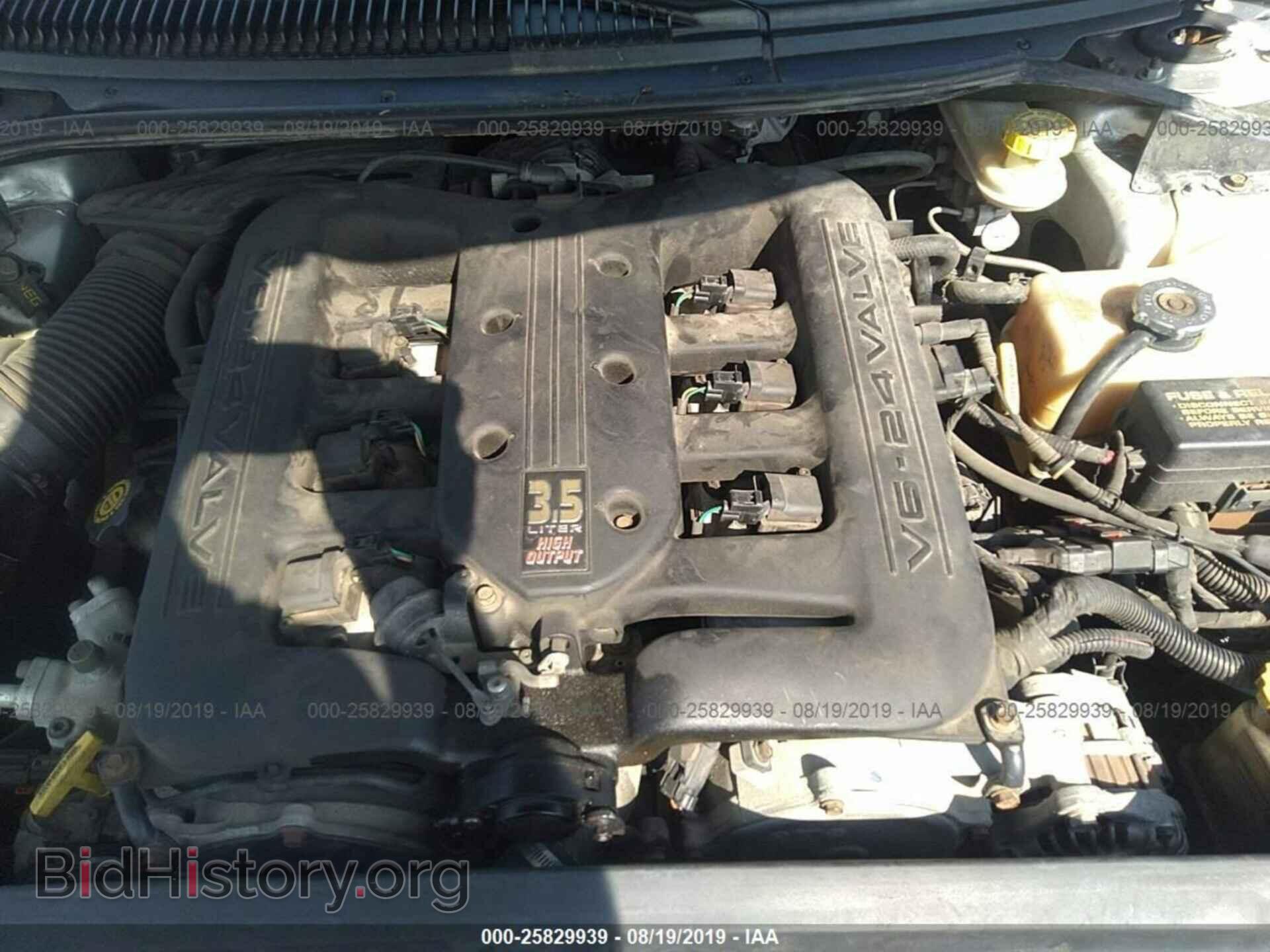 2000 CHRYSLER 300M - VIN: 2C3HE66G2YH202345 - Photo 10
