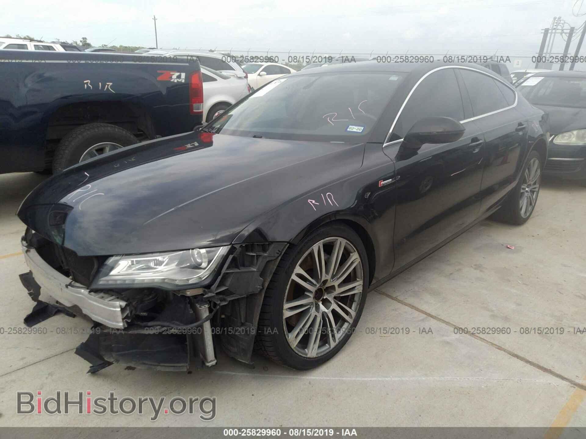 2012 AUDI A7 - VIN: WAUYGAFC6CN117298 - Фото 2