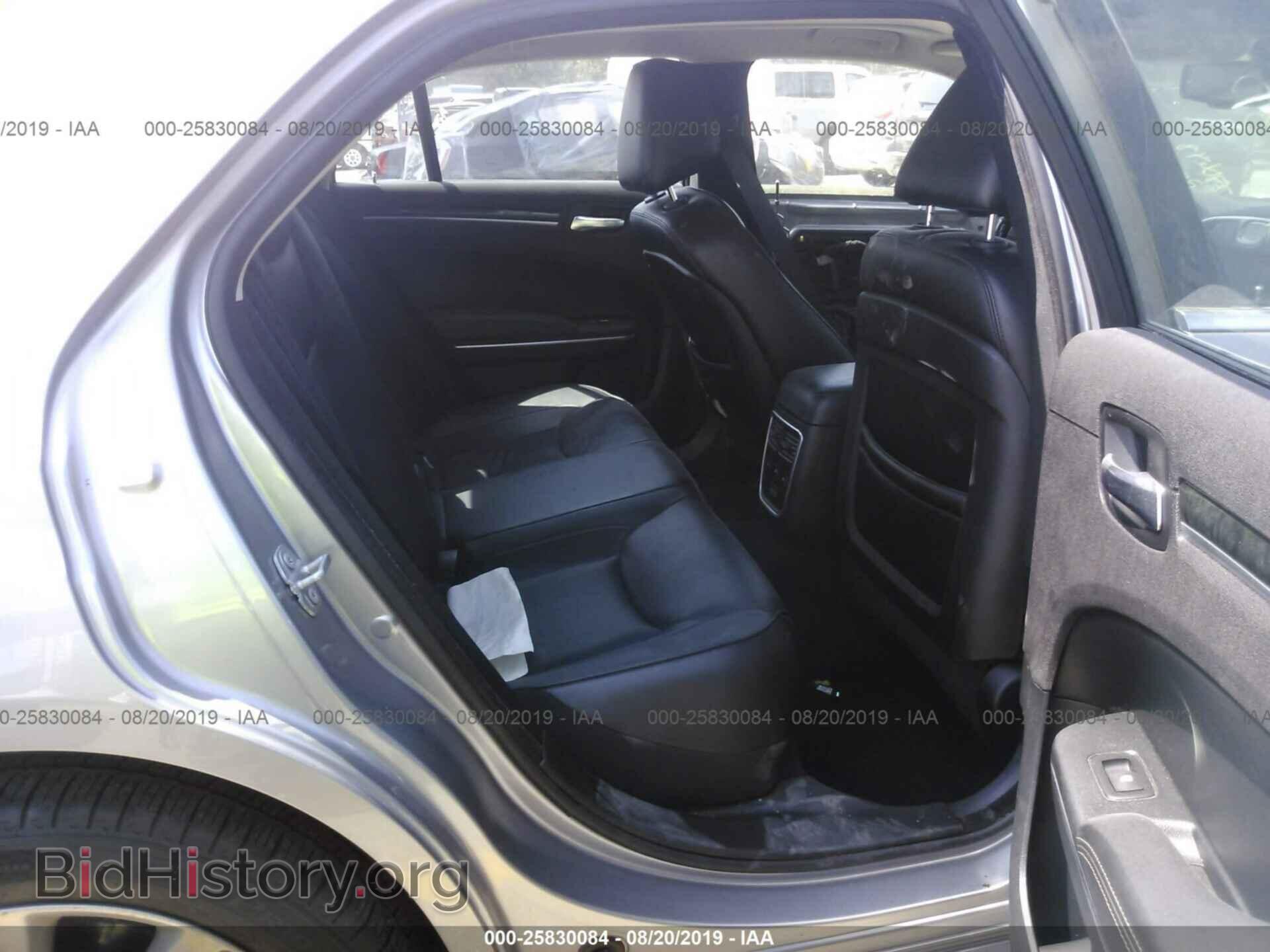 2017 CHRYSLER 300 - VIN: 2C3CCAKG9HH566593 - Фото 8