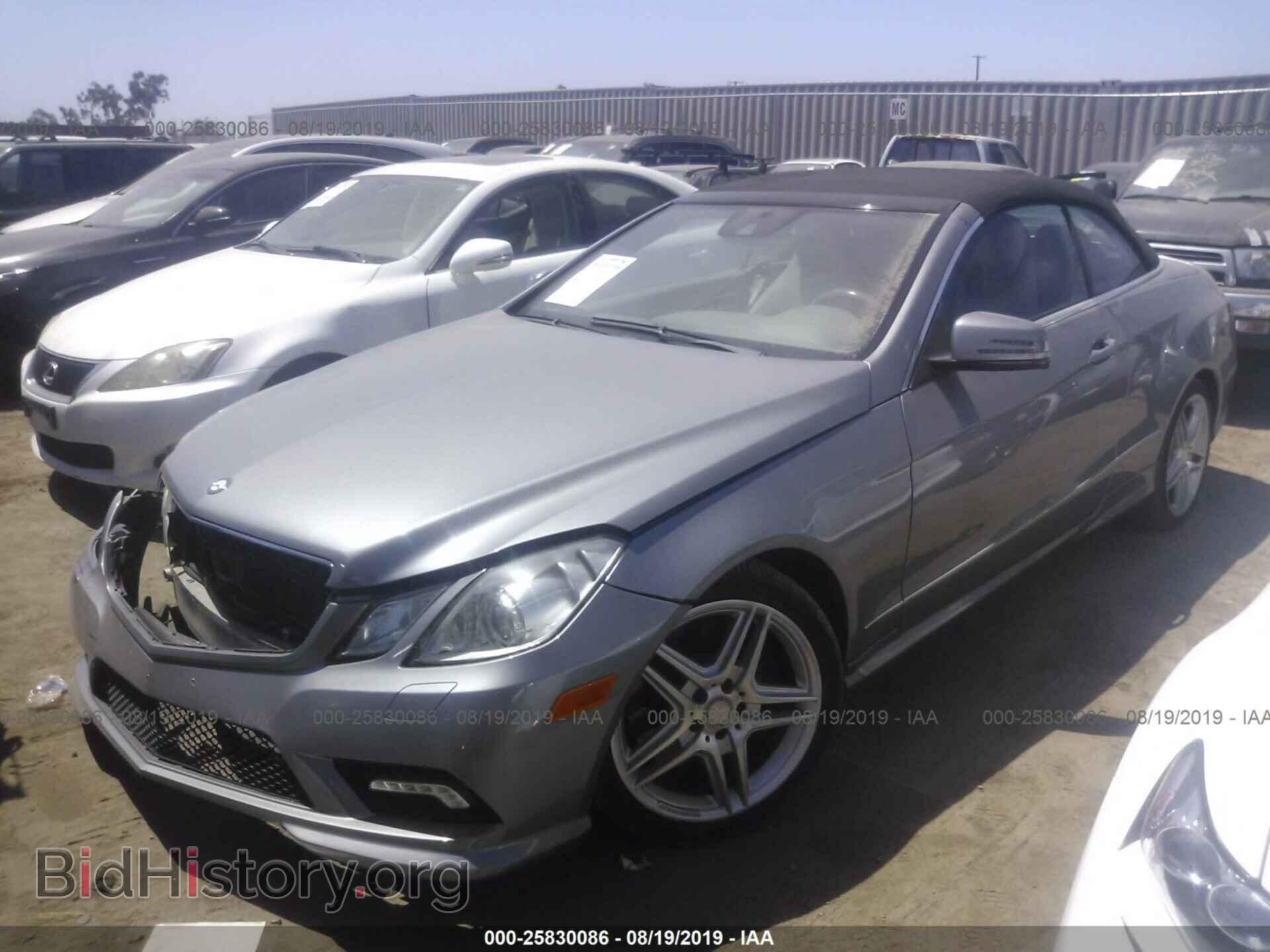 2011 MERCEDES-BENZ E - VIN: WDDKK7CFXBF065486 - Фото 2
