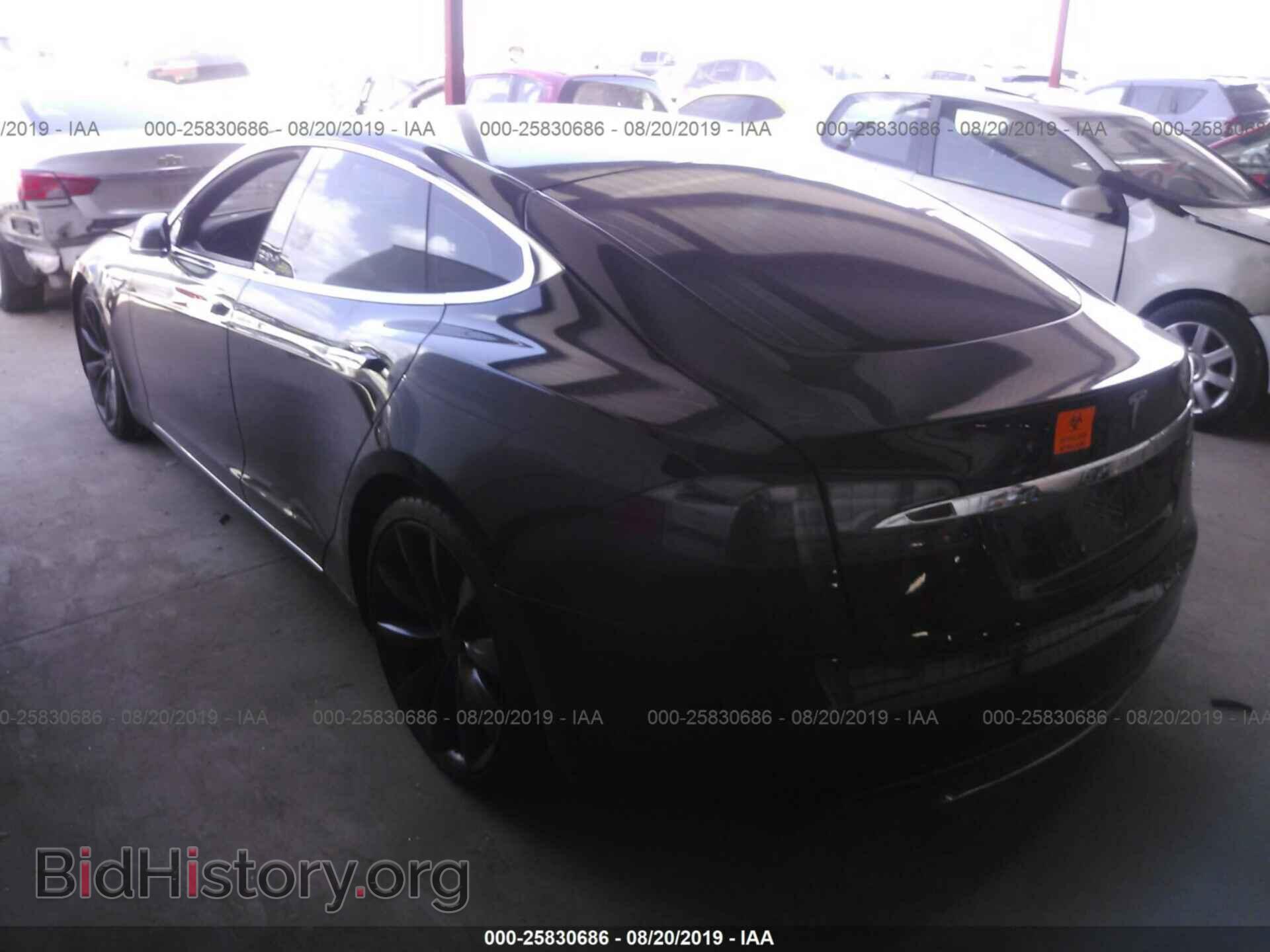 2015 TESLA MODEL S - VIN: 5YJSA1E28FF110987 - Photo 3