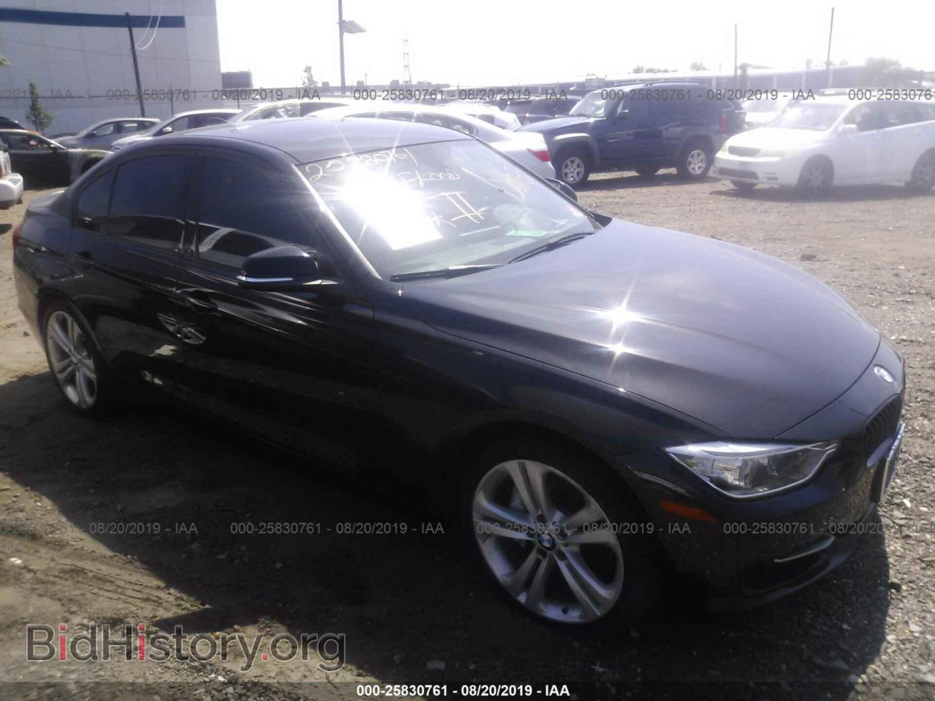 Photo WBA3B9C58DF587955 - BMW 335 2013