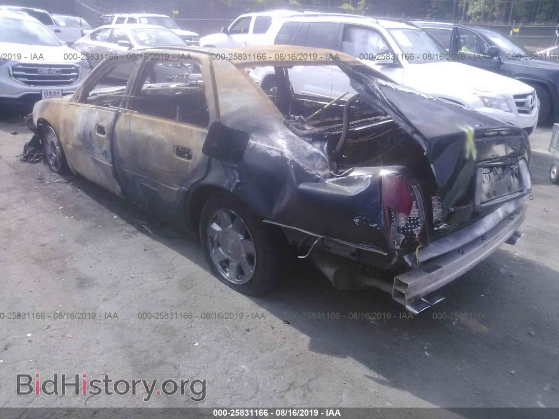 2000 CADILLAC DEVILLE - VIN: 1G6KF579XYU231018 - Photo 3