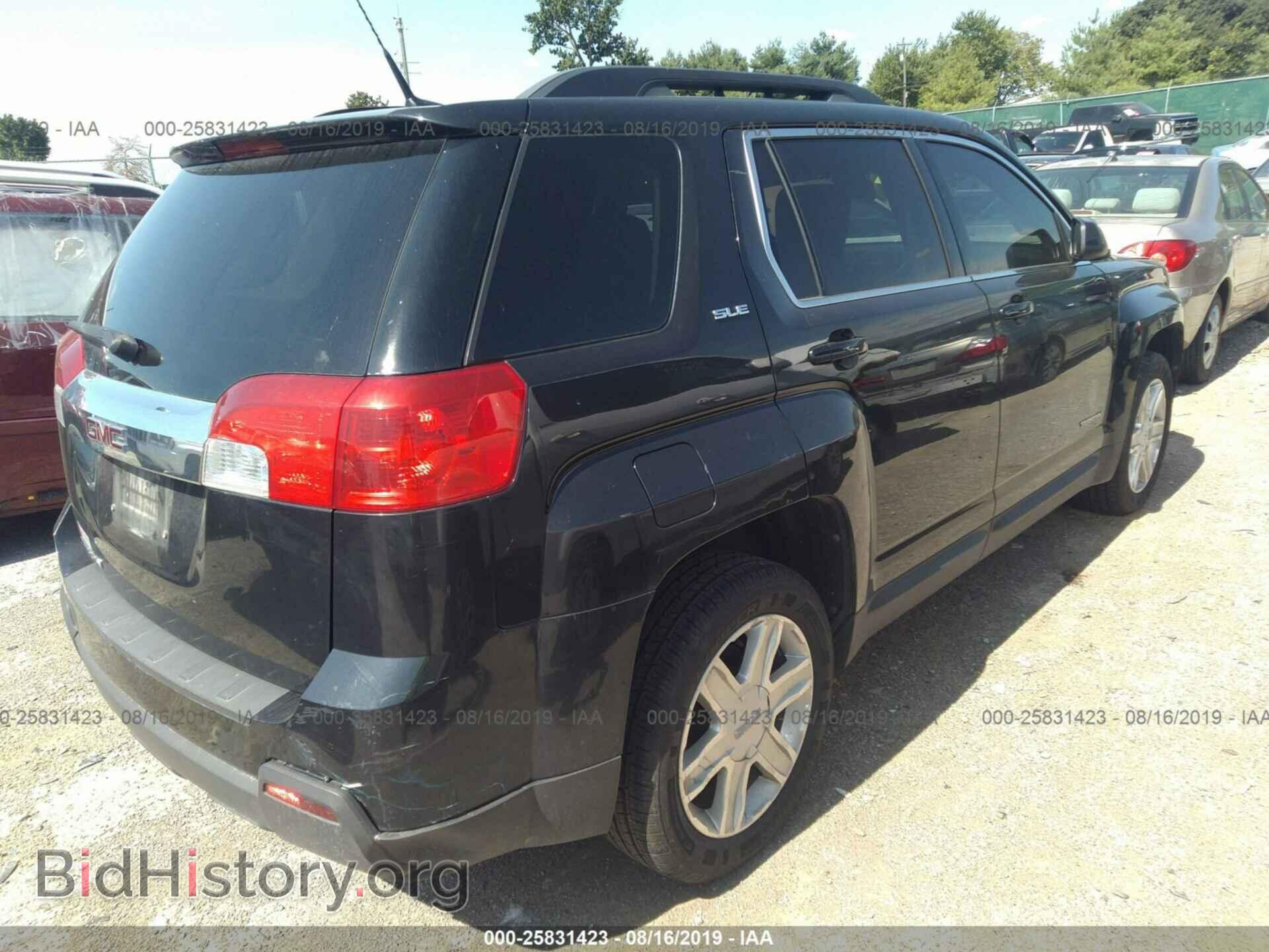 2011 GMC TERRAIN - VIN: 2CTALSECXB6360112 - Photo 4