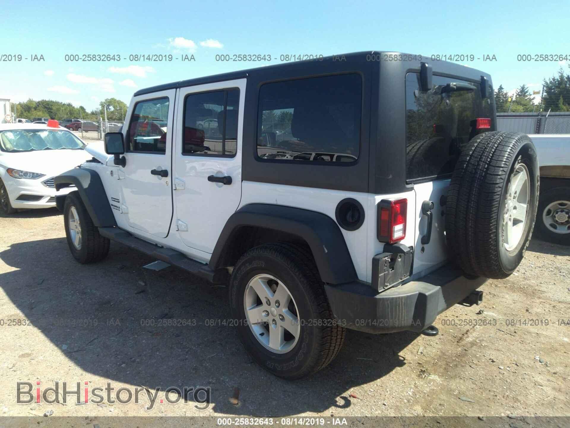 2016 JEEP WRANGLER UNLIMITE - VIN: 1C4BJWDG8GL347360 - Фото 3
