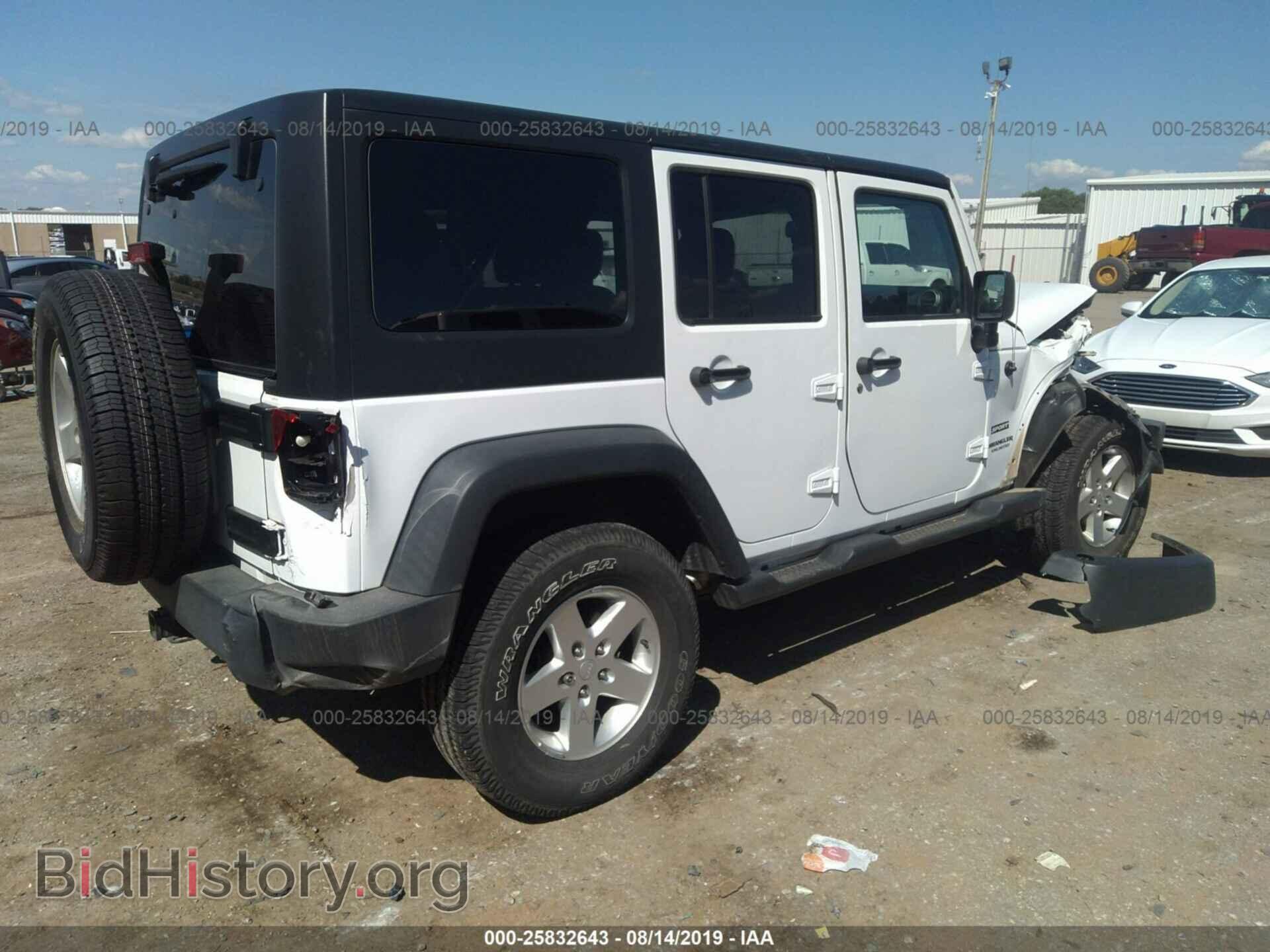 2016 JEEP WRANGLER UNLIMITE - VIN: 1C4BJWDG8GL347360 - Фото 4