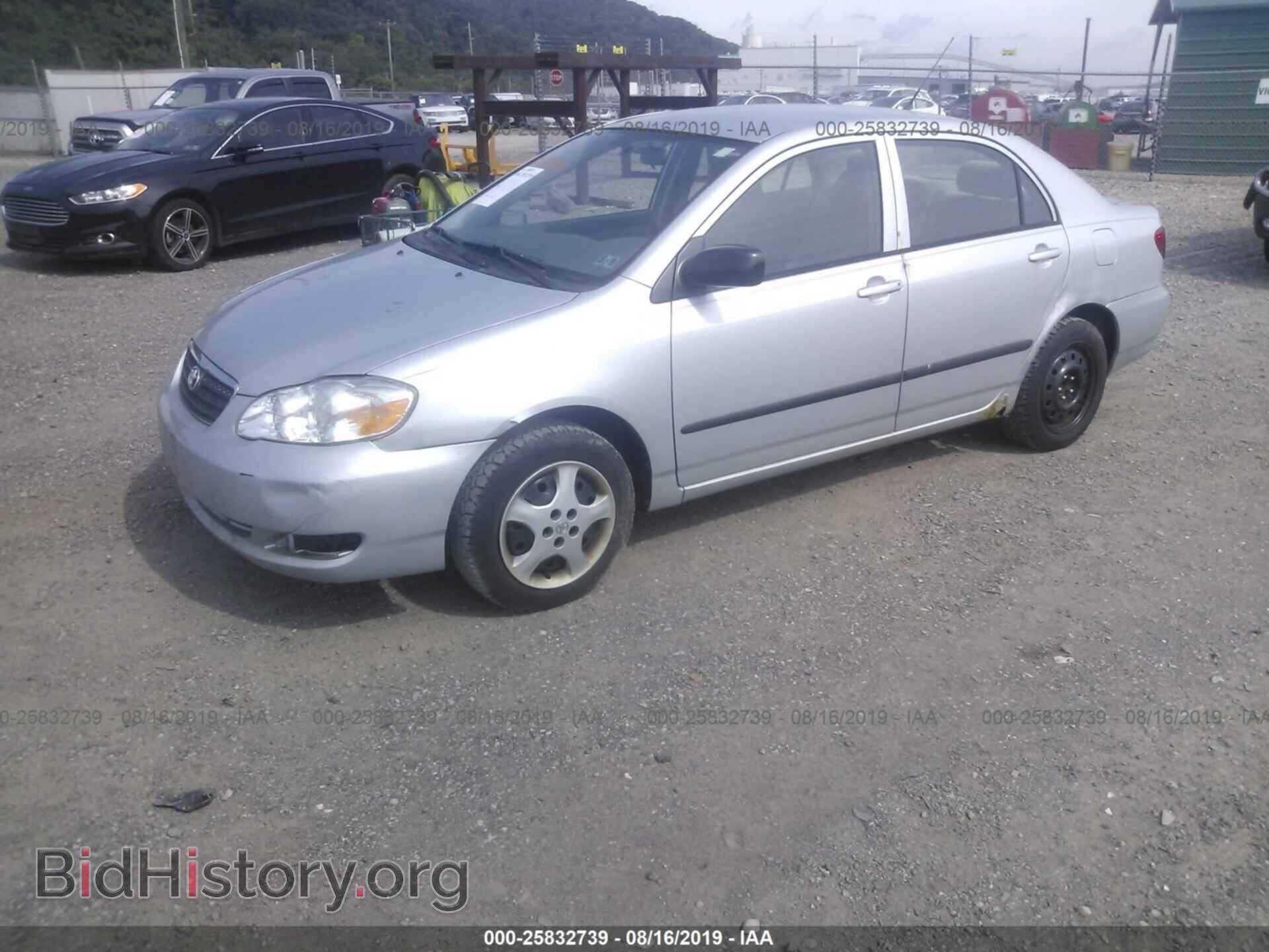 2005 TOYOTA COROLLA - VIN: 2T1BR32E65C466036 - Фото 2