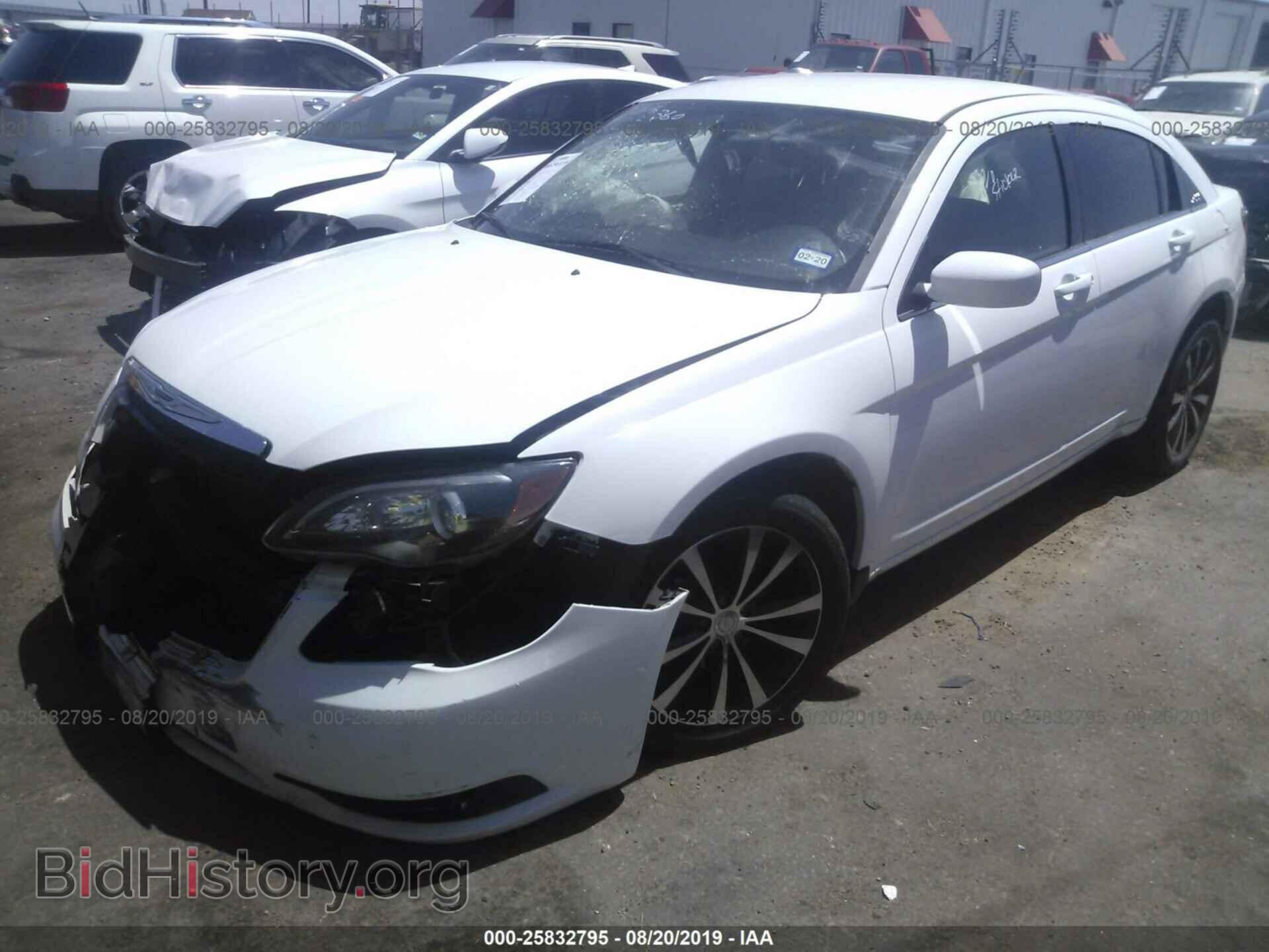 2013 CHRYSLER 200 - VIN: 1C3CCBBB3DN583806 - Photo 2