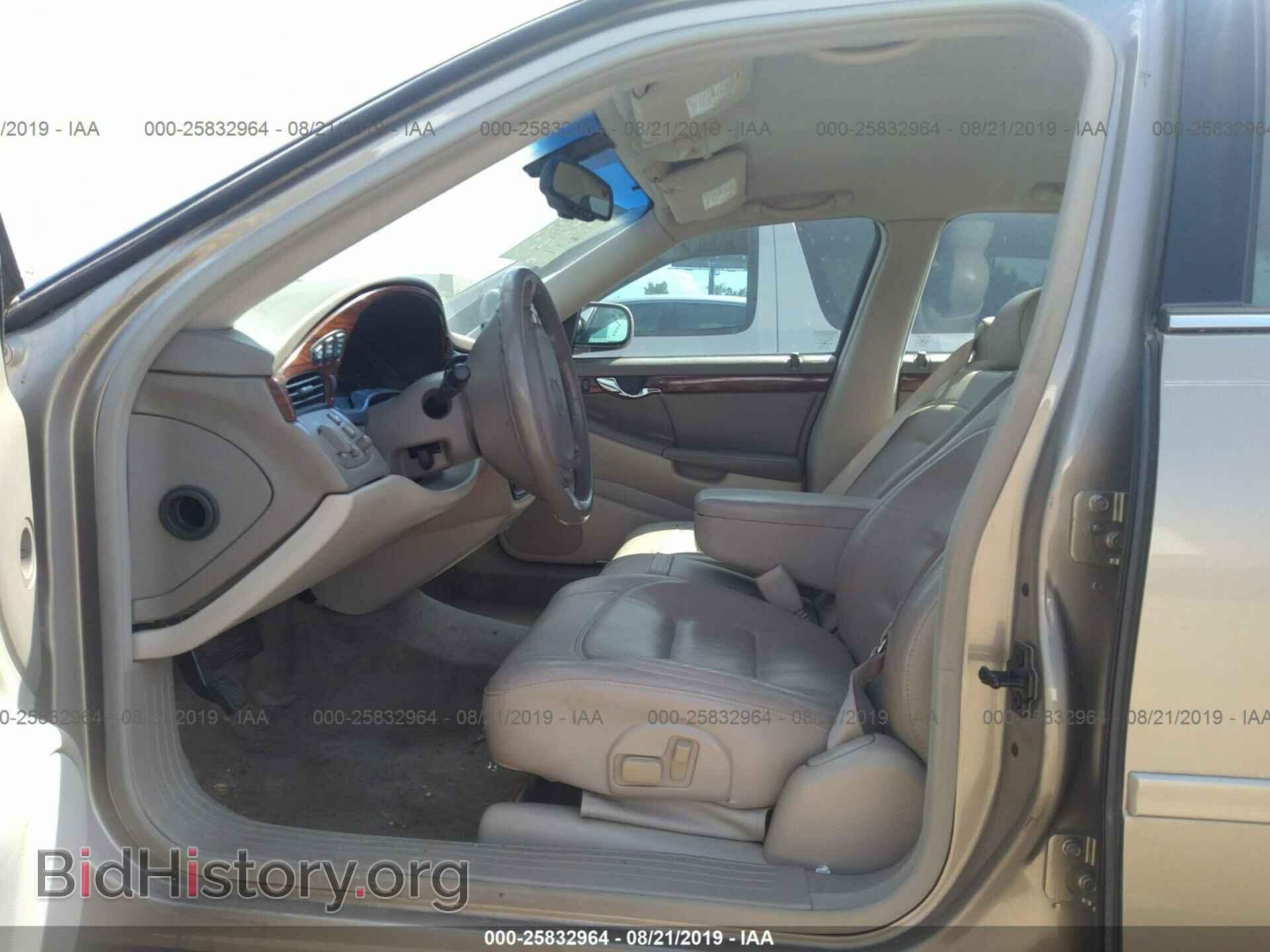 2003 CADILLAC DEVILLE - VIN: 1G6KD54Y43U235379 - Фото 5