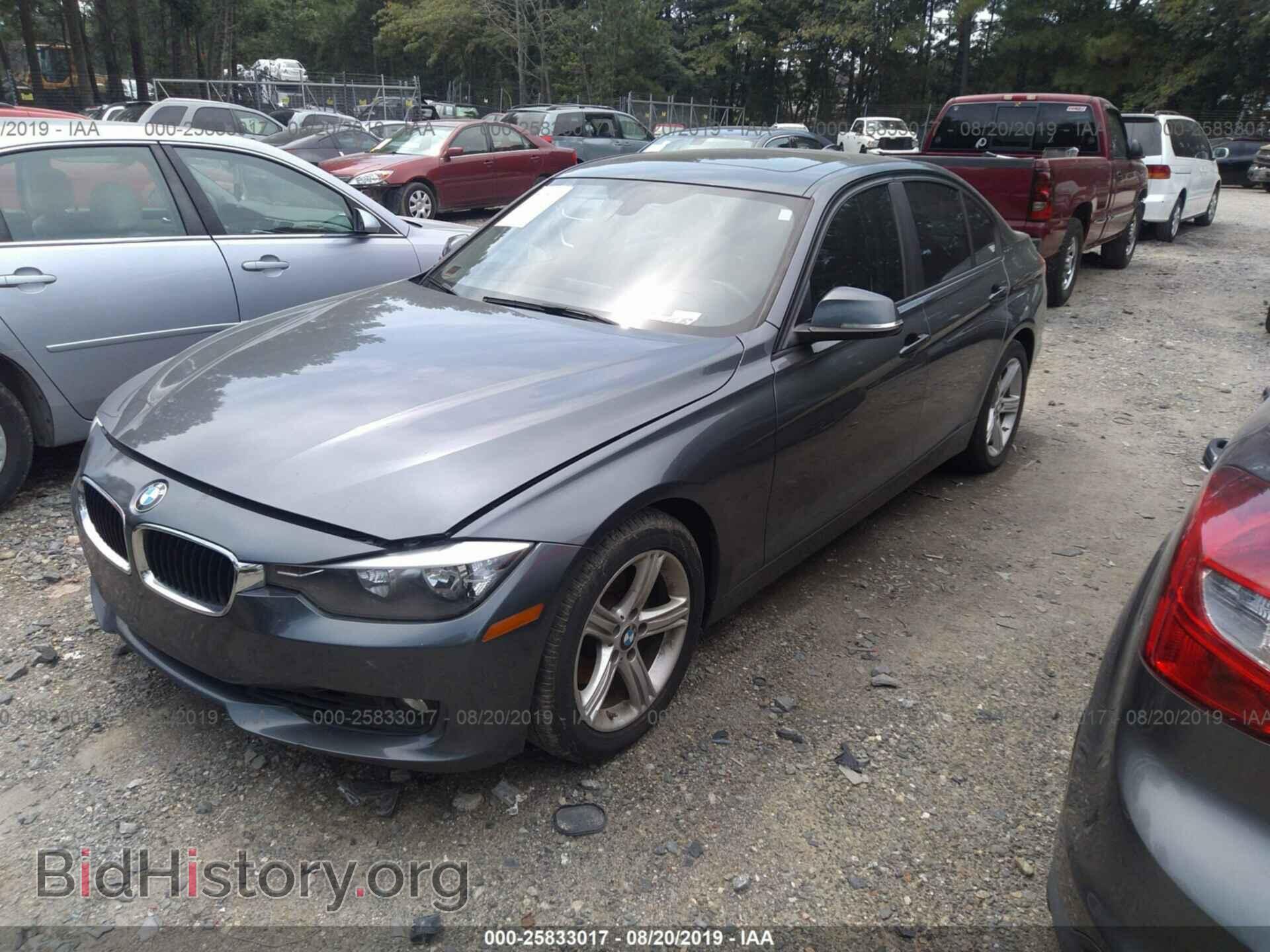 2013 BMW 328 - VIN: WBA3A5C58DF604152 - Photo 2