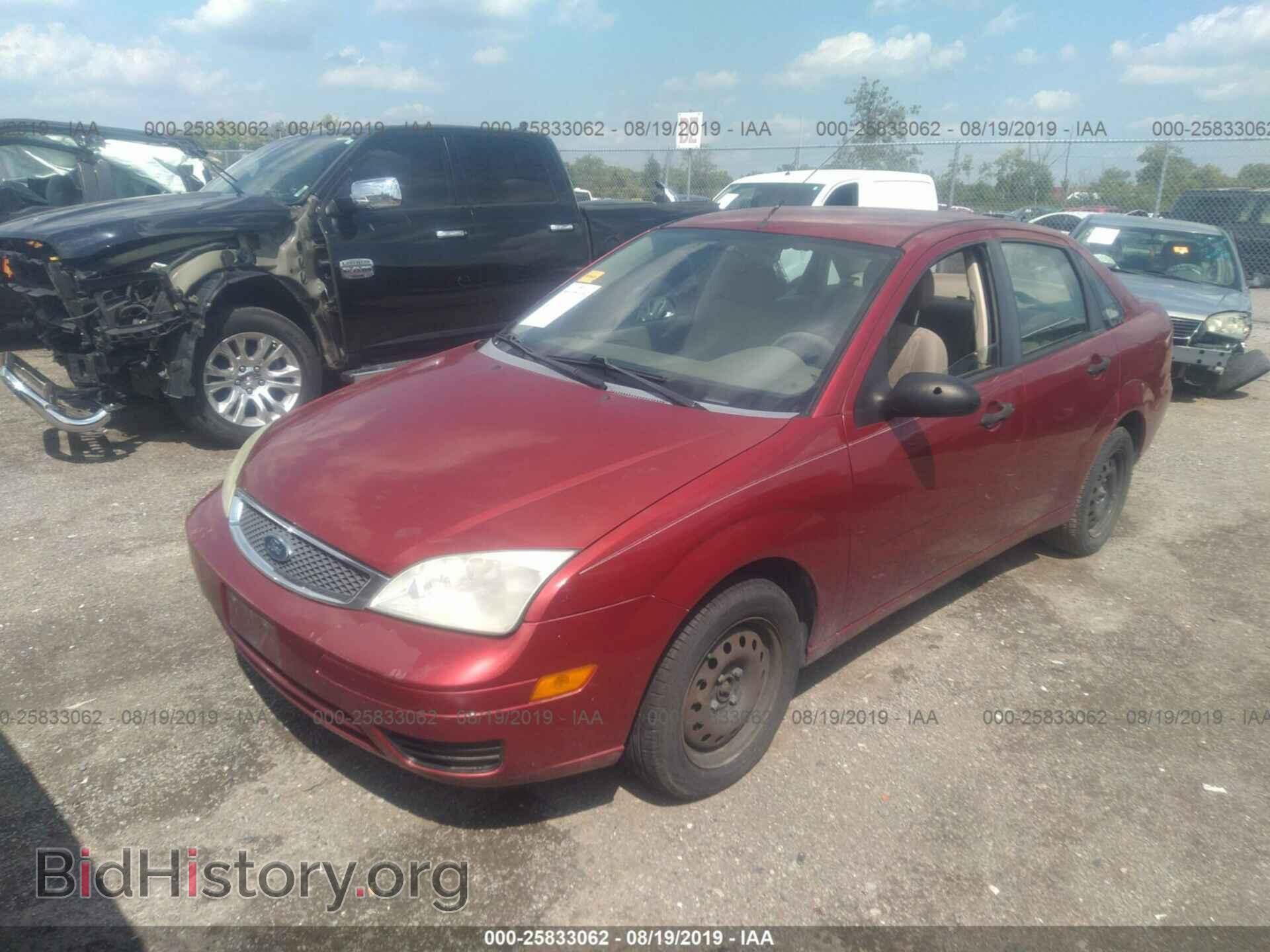 2005 FORD FOCUS - VIN: 1FAFP34N65W286332 - Фото 2