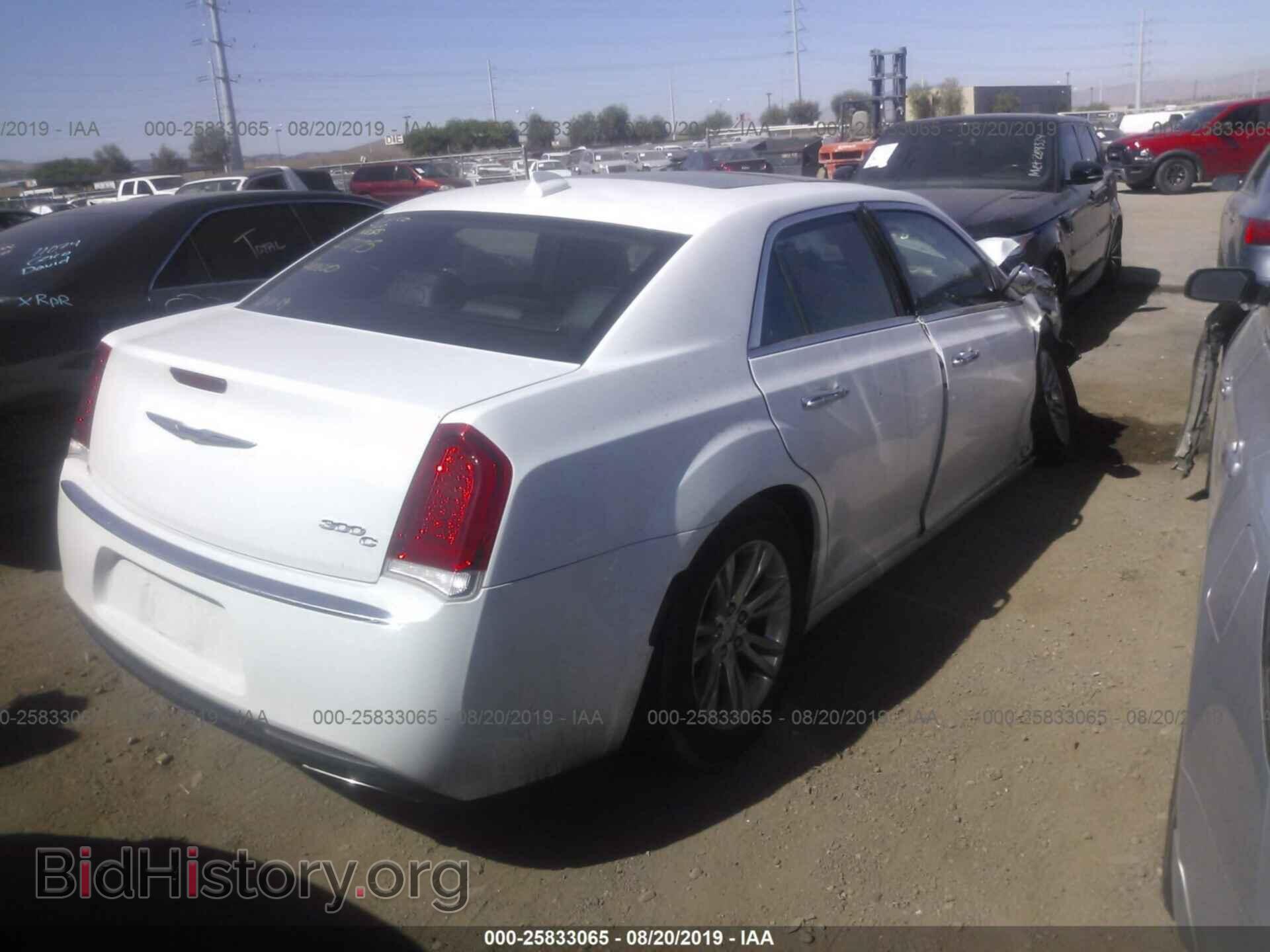 2016 CHRYSLER 300C - VIN: 2C3CCAEG0GH268749 - Фото 4