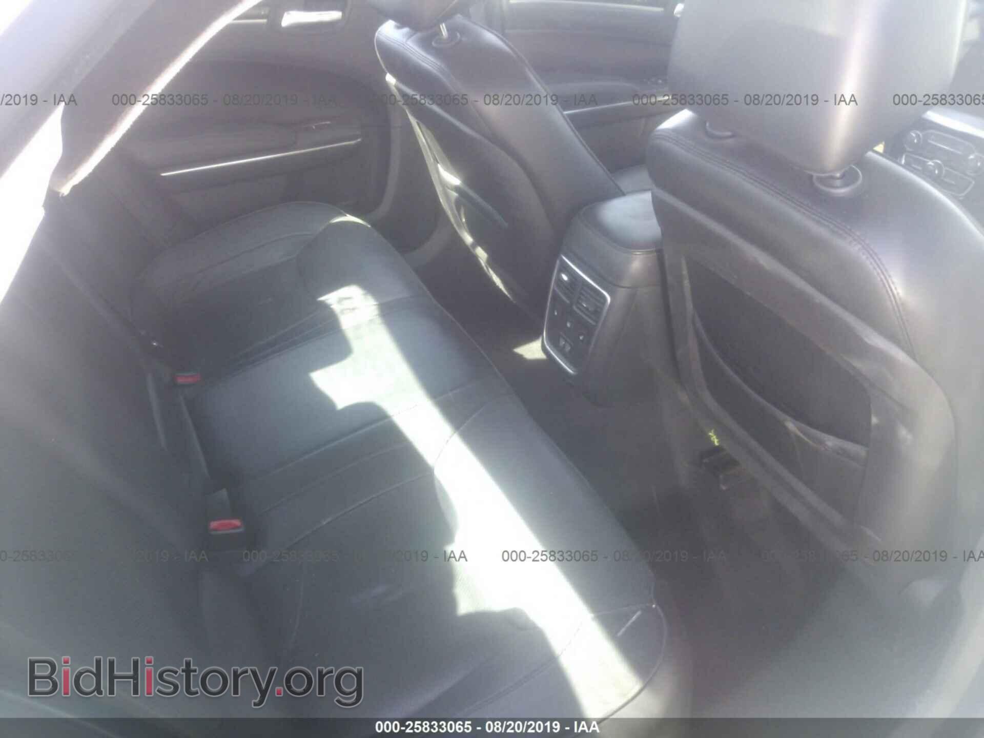 2016 CHRYSLER 300C - VIN: 2C3CCAEG0GH268749 - Фото 8