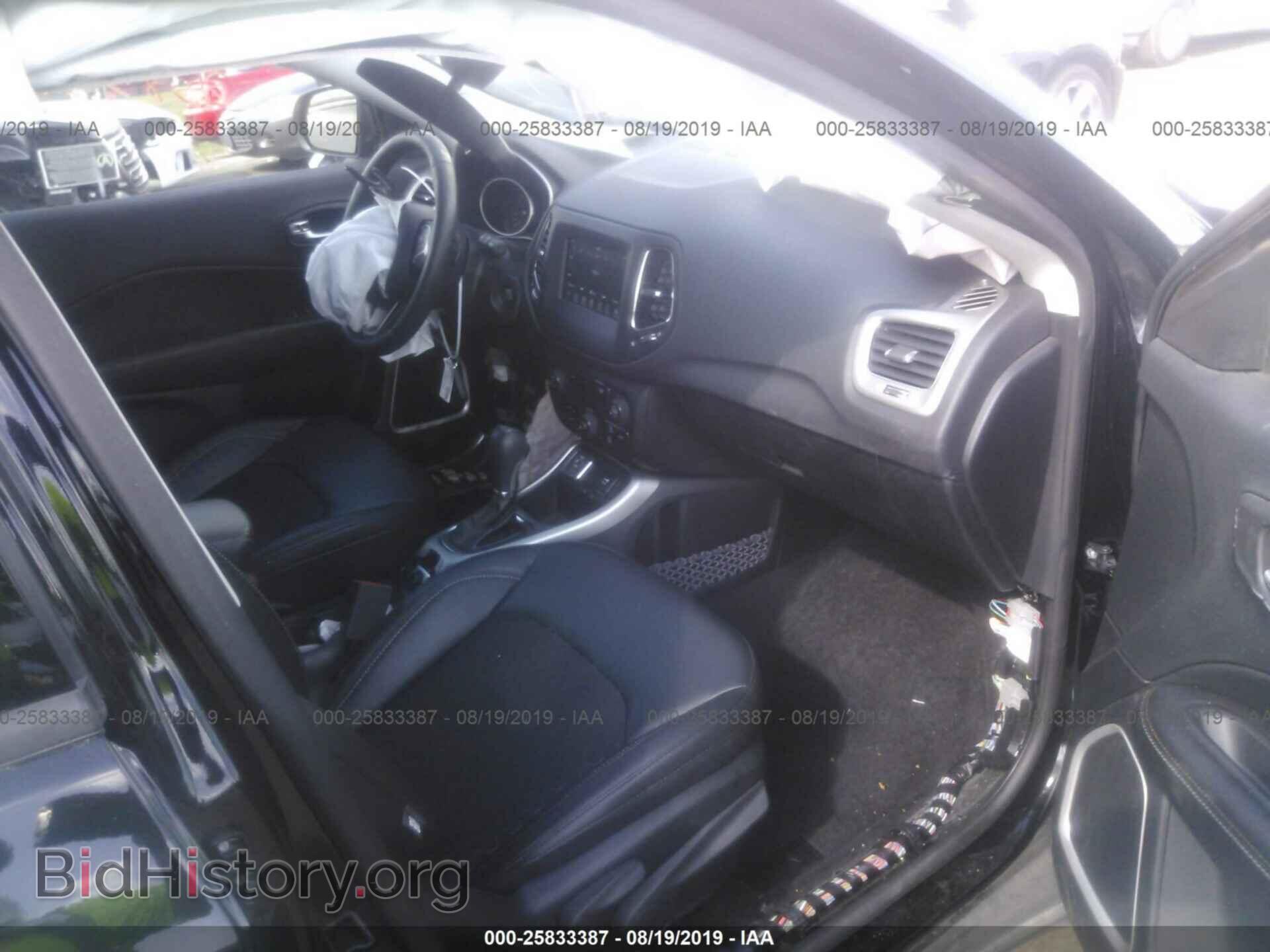 2019 JEEP COMPASS - VIN: 3C4NJCBB4KT699416 - Фото 5