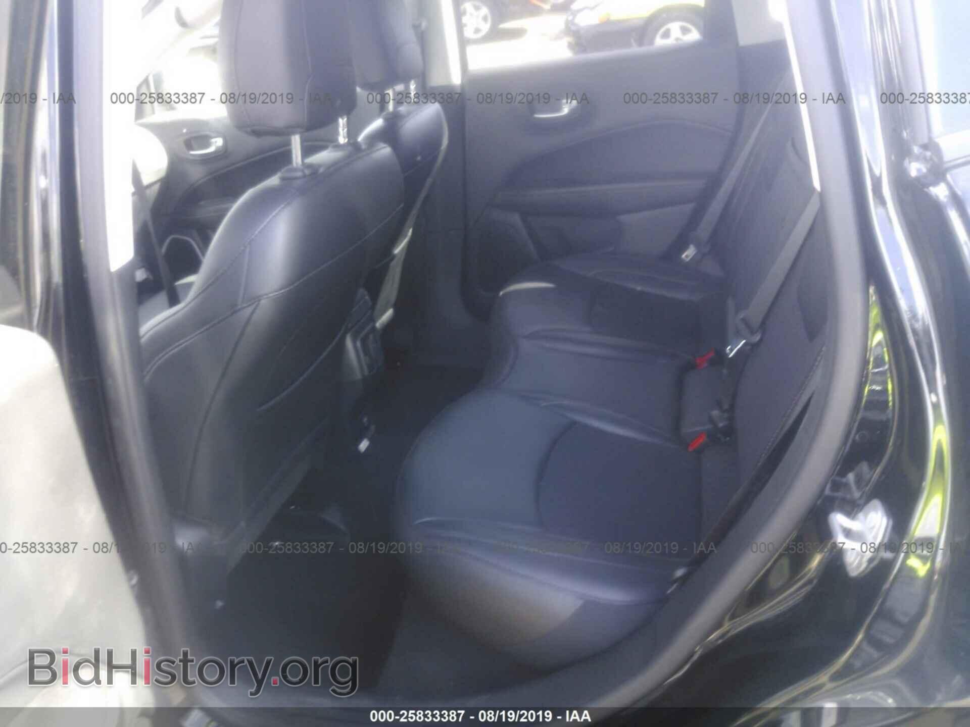 2019 JEEP COMPASS - VIN: 3C4NJCBB4KT699416 - Фото 8