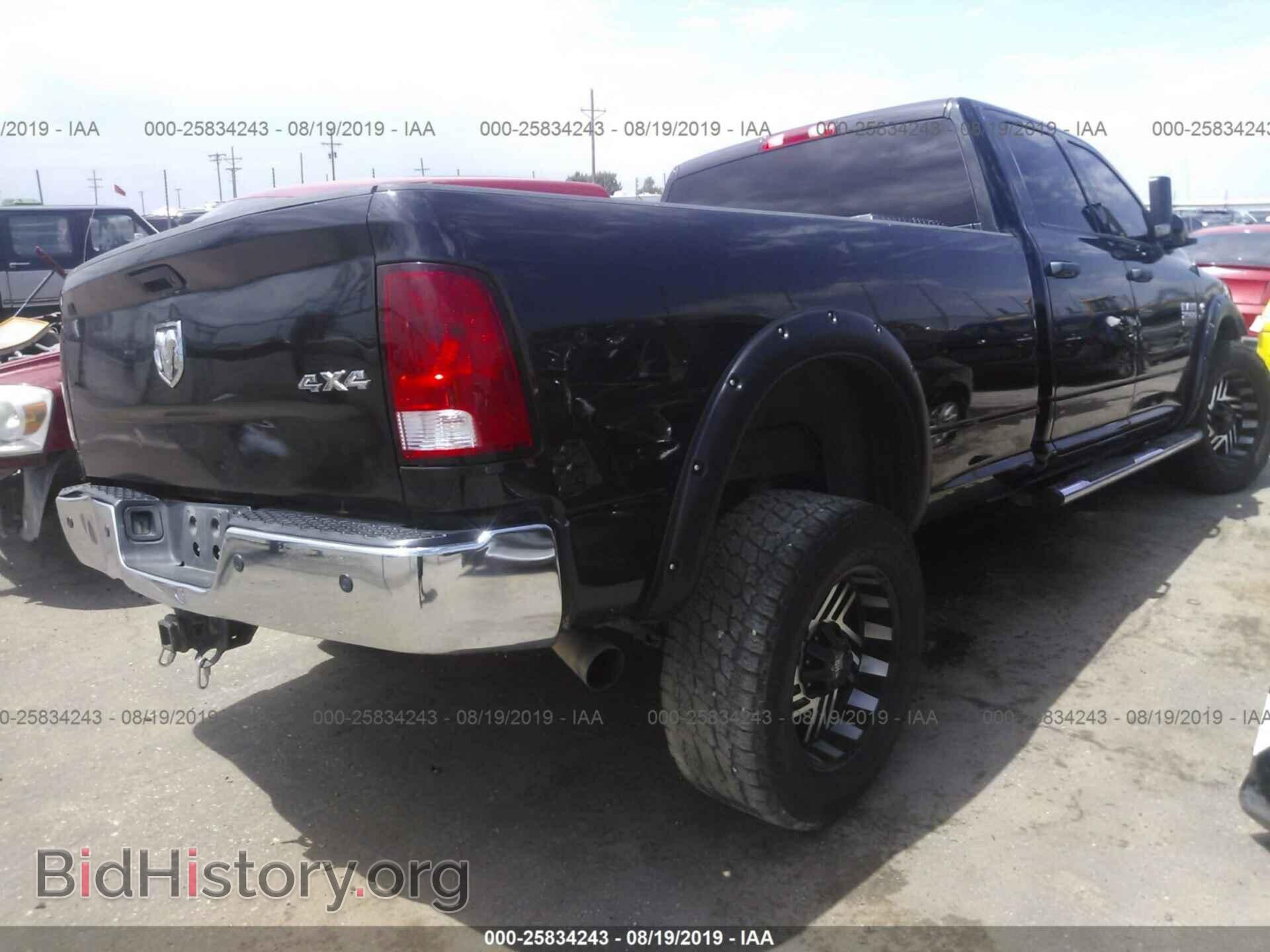 2017 RAM 2500 - VIN: 3C6UR5HLXHG625040 - Фото 4