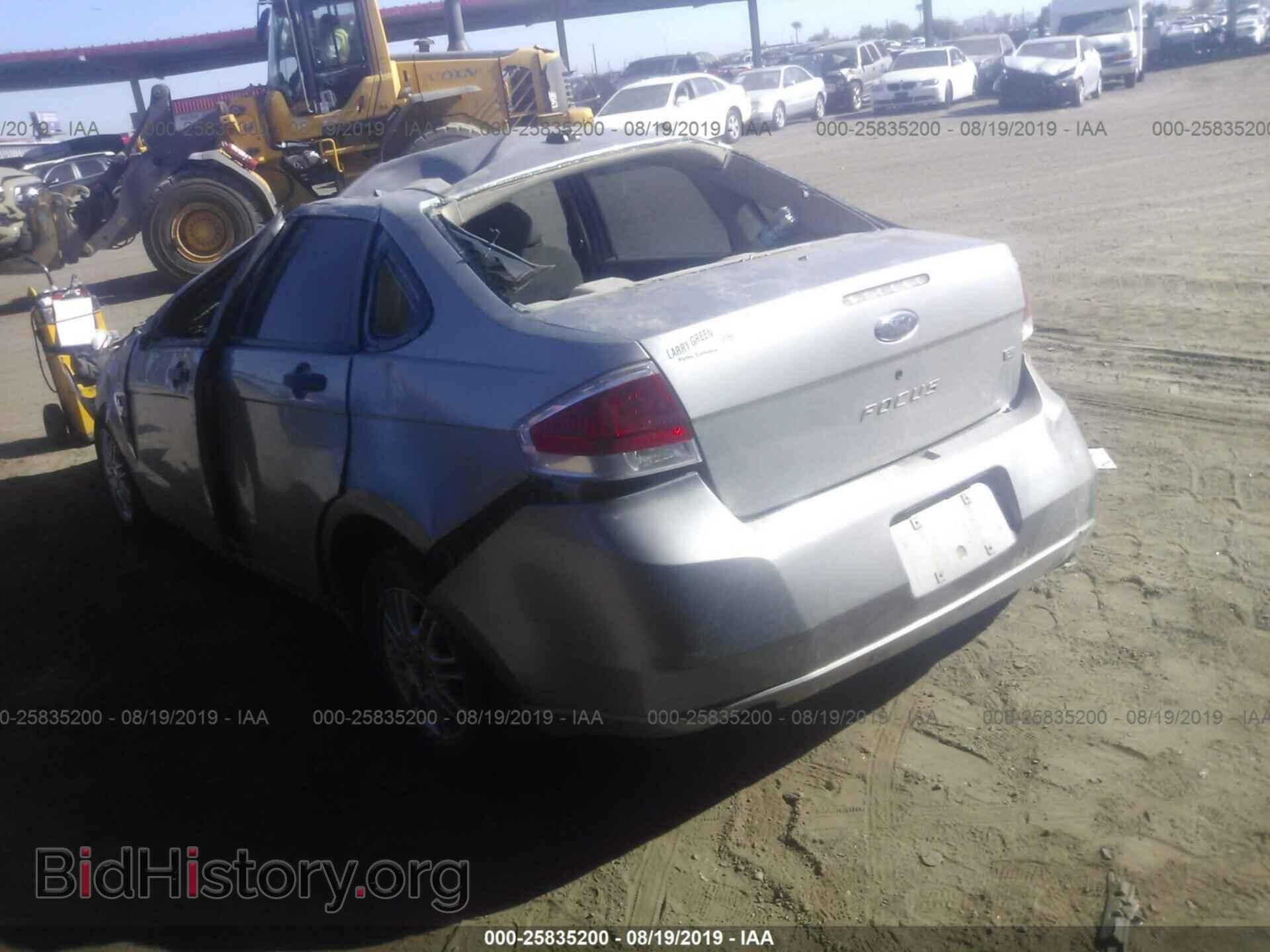 2008 FORD FOCUS - VIN: 1FAHP35N78W212686 - Фото 3