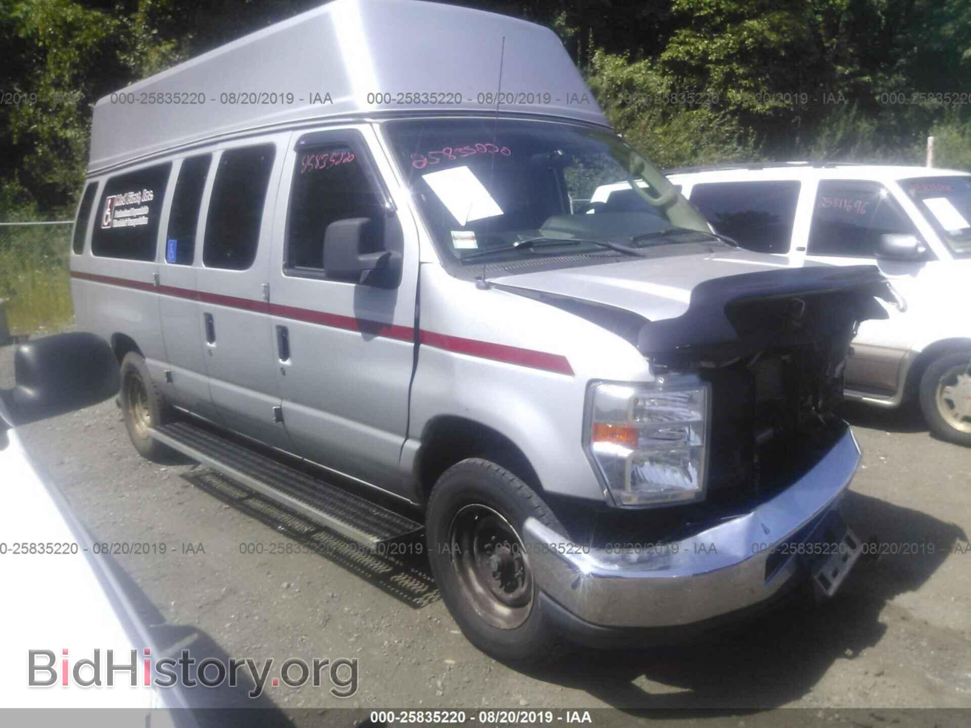 Photo 1FBSS3BL3CDA38111 - FORD ECONOLINE 2012