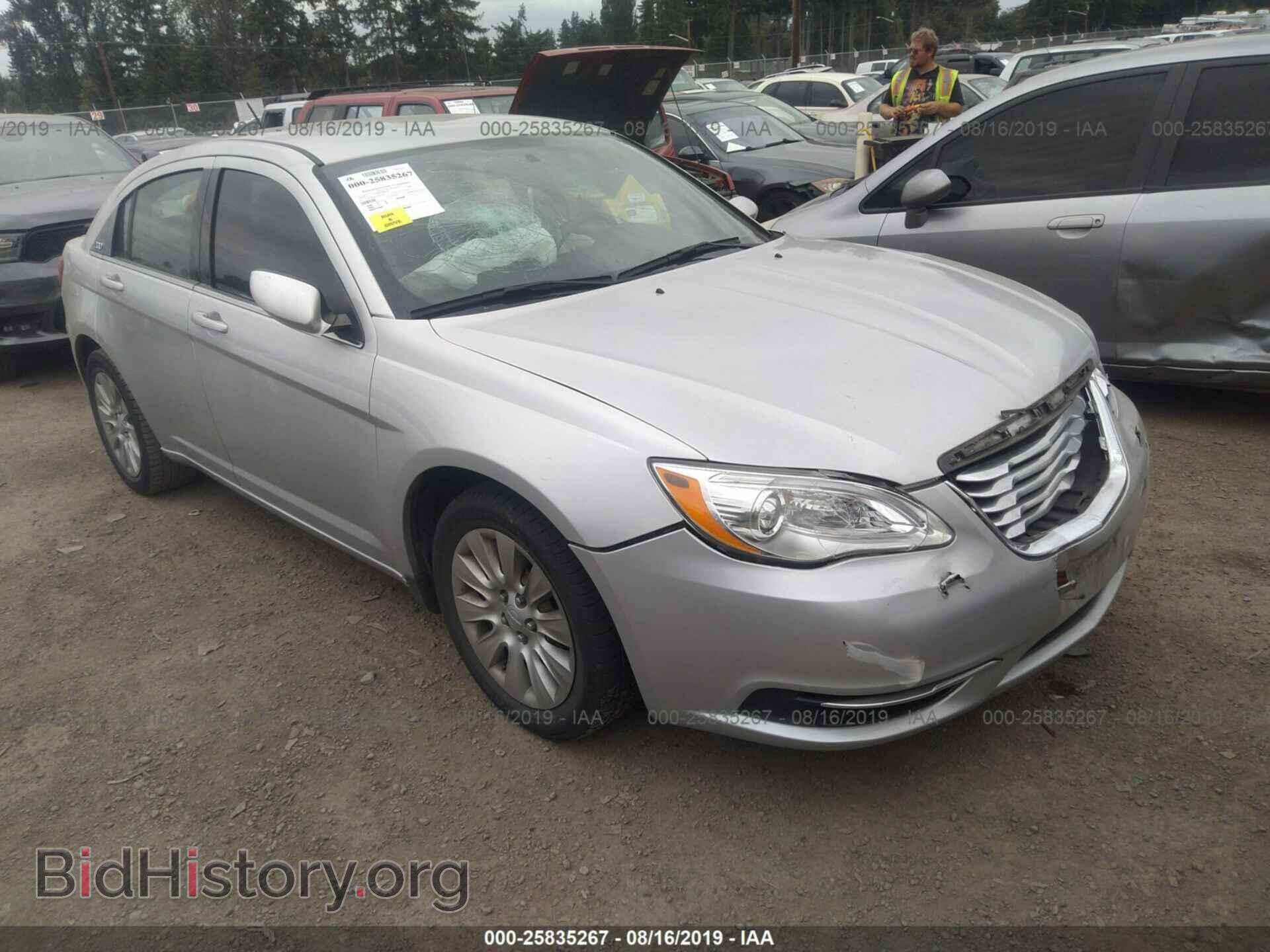 Фотография 1C3CCBAB1CN282077 - CHRYSLER 200 2012
