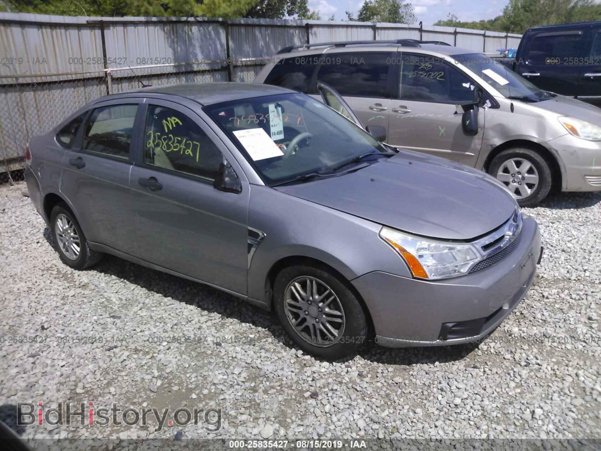 Фотография 1FAHP35NX8W277970 - FORD FOCUS 2008