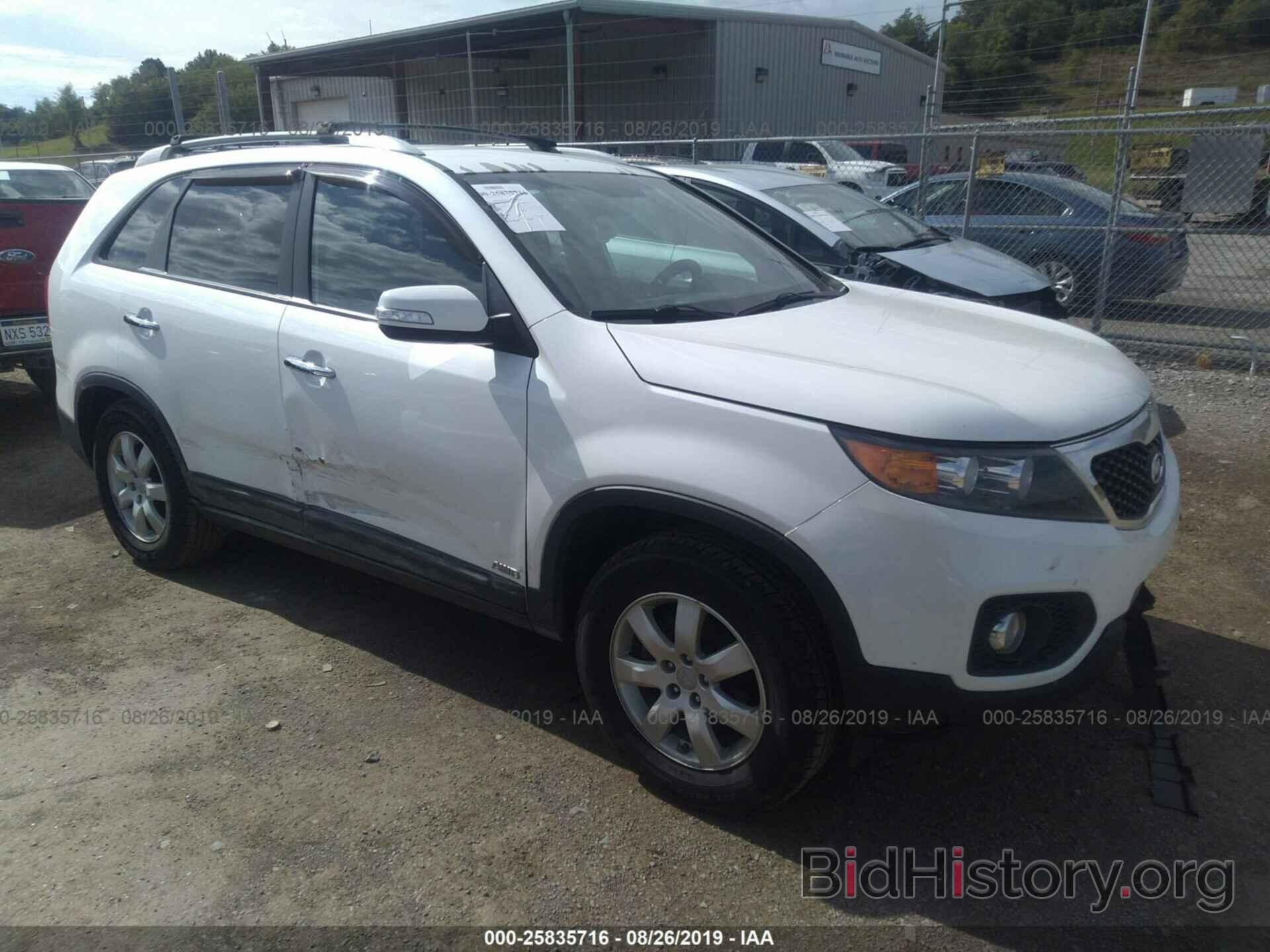 Photo 5XYKTCA67CG270166 - KIA SORENTO 2012