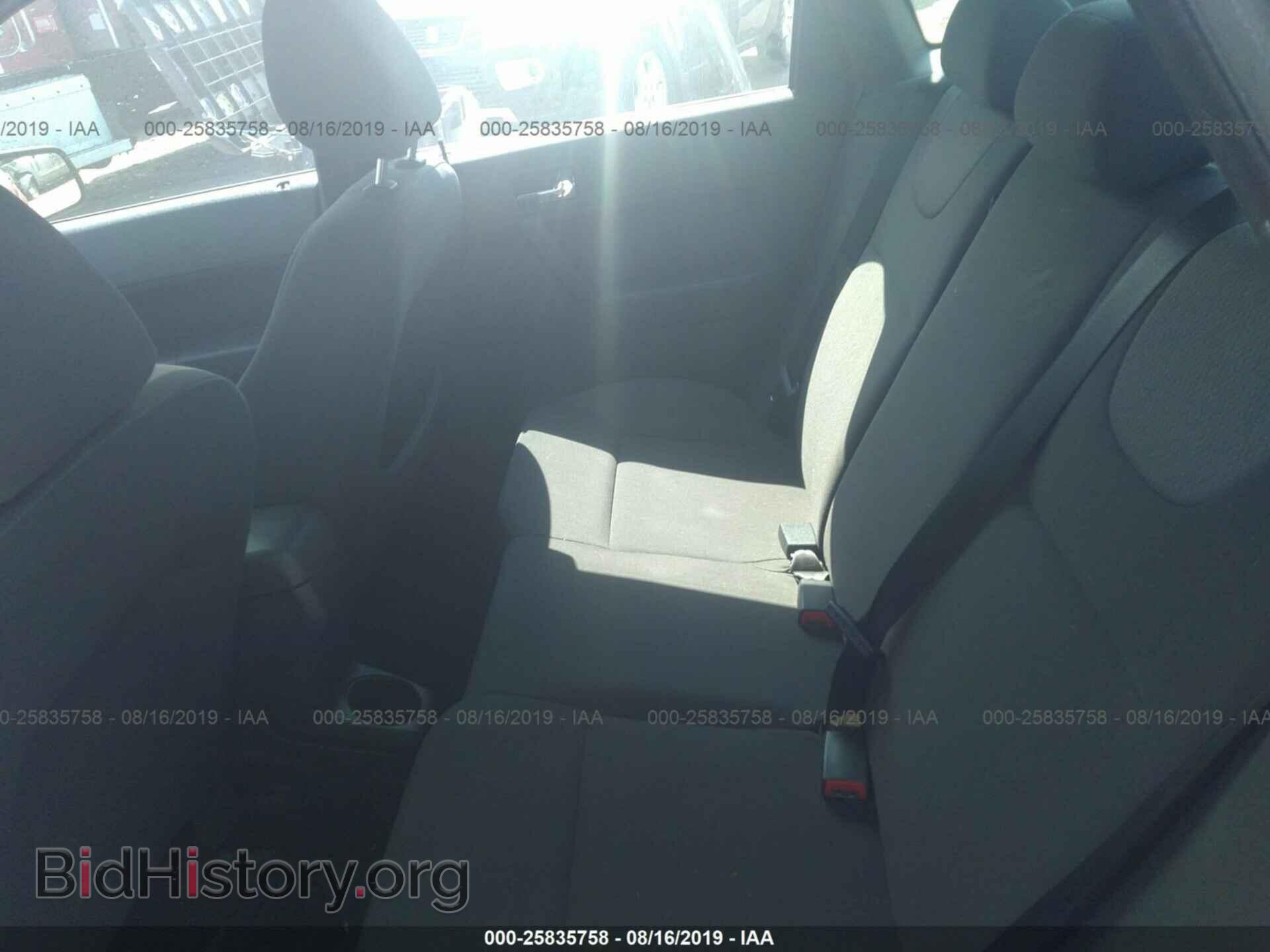 2009 FORD FOCUS - VIN: 1FAHP36N29W199748 - Фото 8