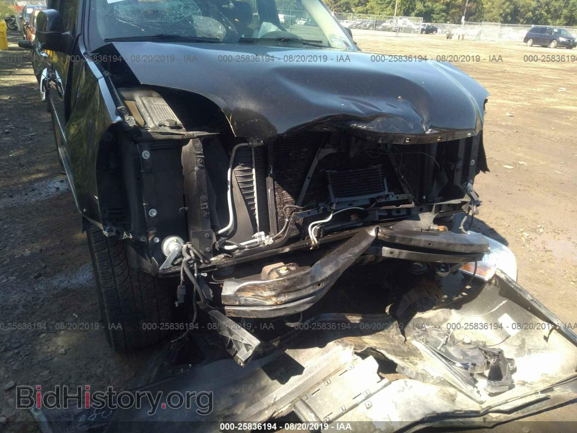 2011 GMC YUKON - VIN: 1GKS2EEF5BR201540 - Фото 6