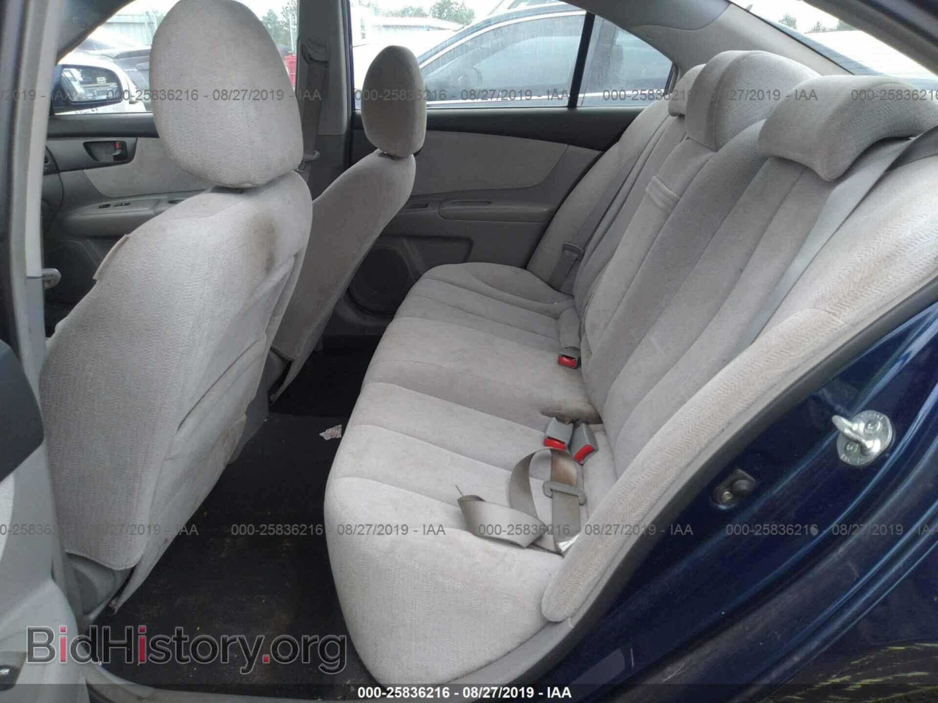 2008 KIA OPTIMA - VIN: KNAGE123585171724 - Фото 8