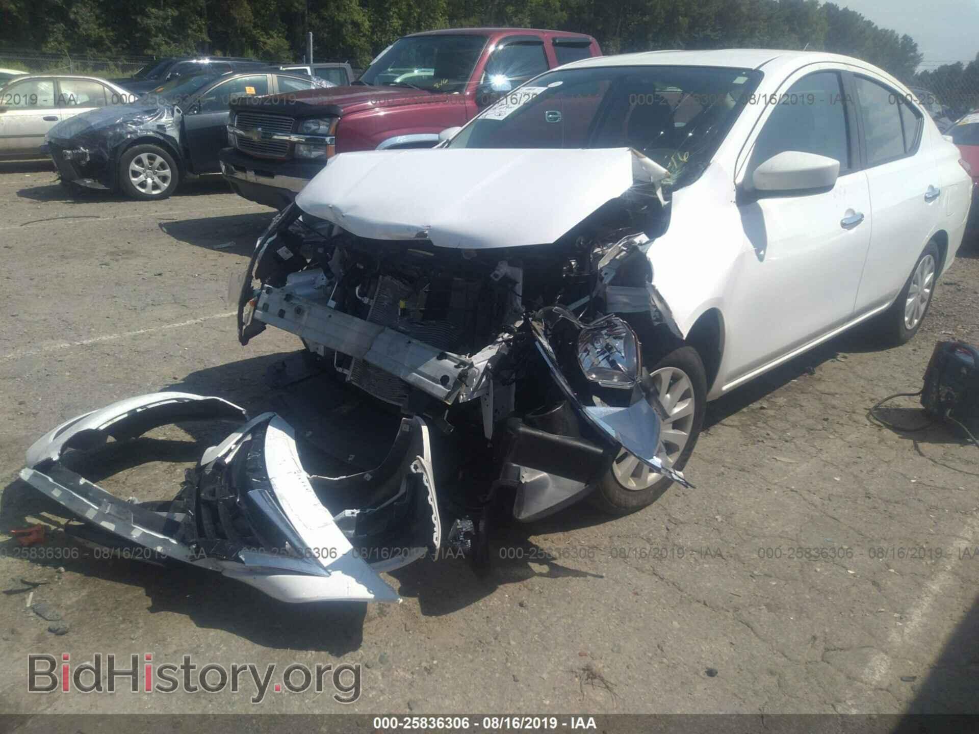 2019 NISSAN VERSA - VIN: 3N1CN7AP3KL829396 - Photo 2