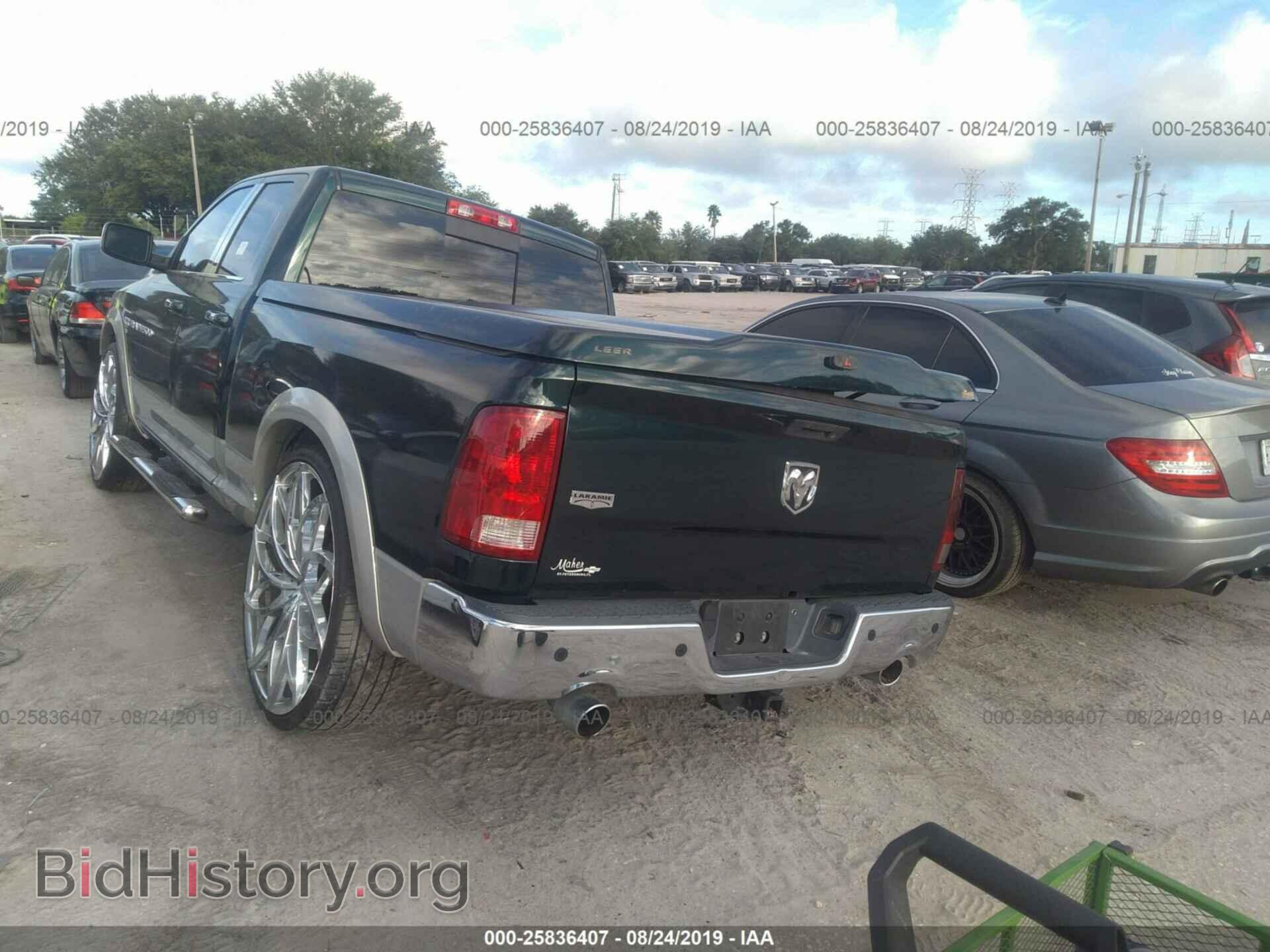 2011 DODGE RAM 1500 - VIN: 1D7RB1GTXBS671115 - Photo 3