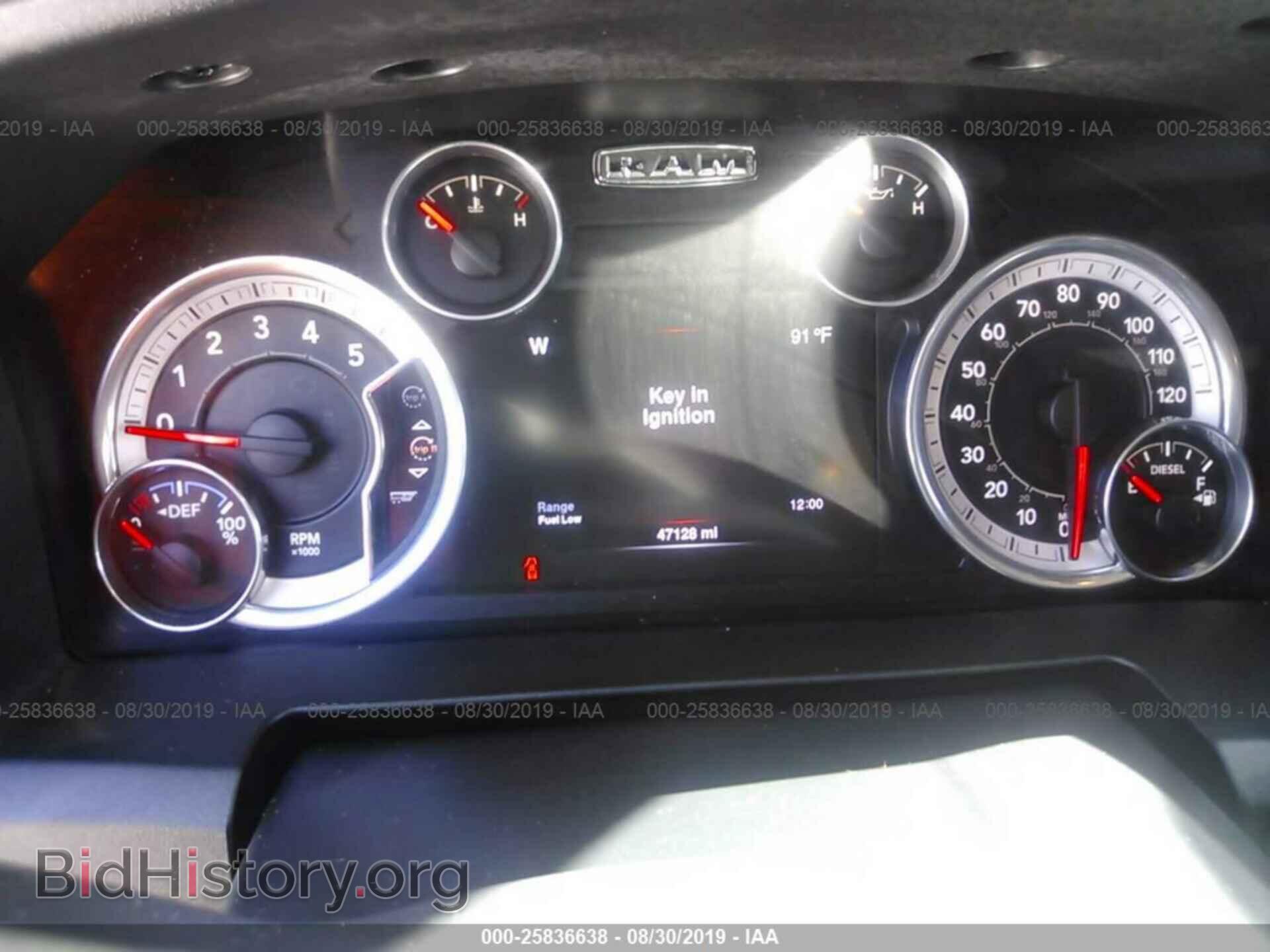 2016 RAM 3500 - VIN: 3C63R3HL1GG216732 - Photo 6