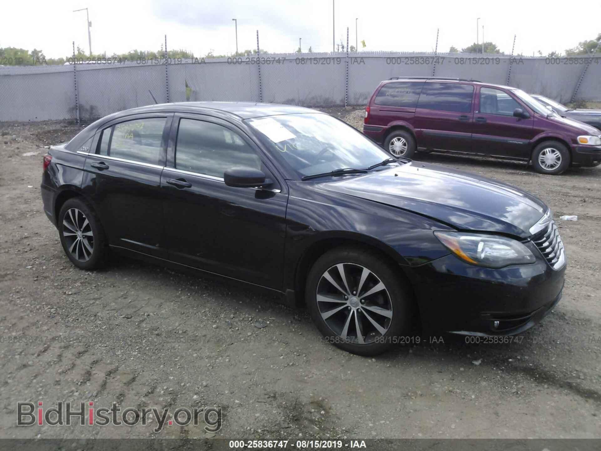 Photo 1C3CCBCG2DN521131 - CHRYSLER 200 2013