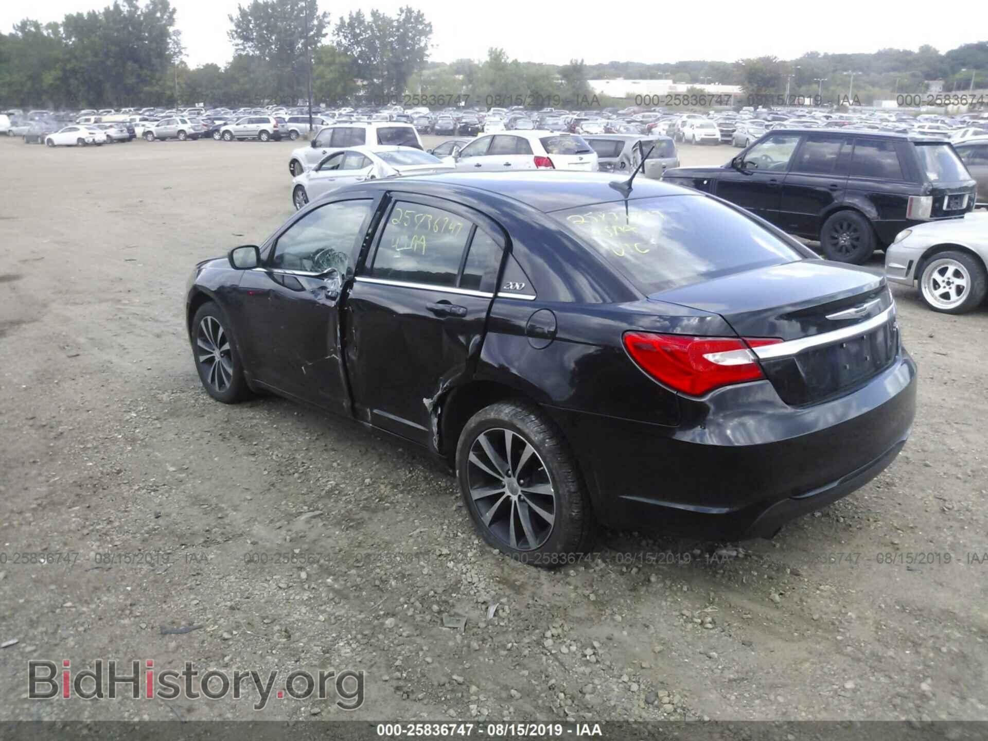 2013 CHRYSLER 200 - VIN: 1C3CCBCG2DN521131 - Photo 3