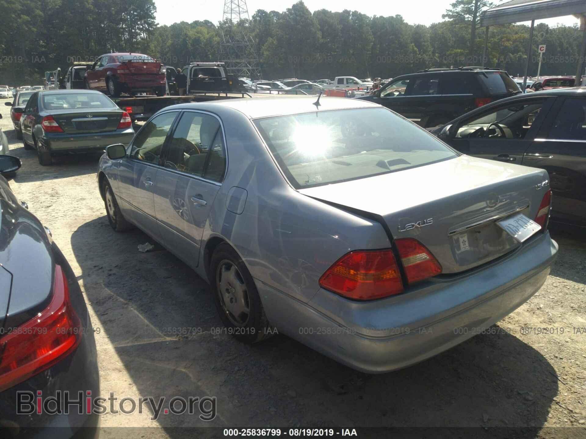 2002 LEXUS LS - VIN: JTHBN30F320054085 - Photo 3