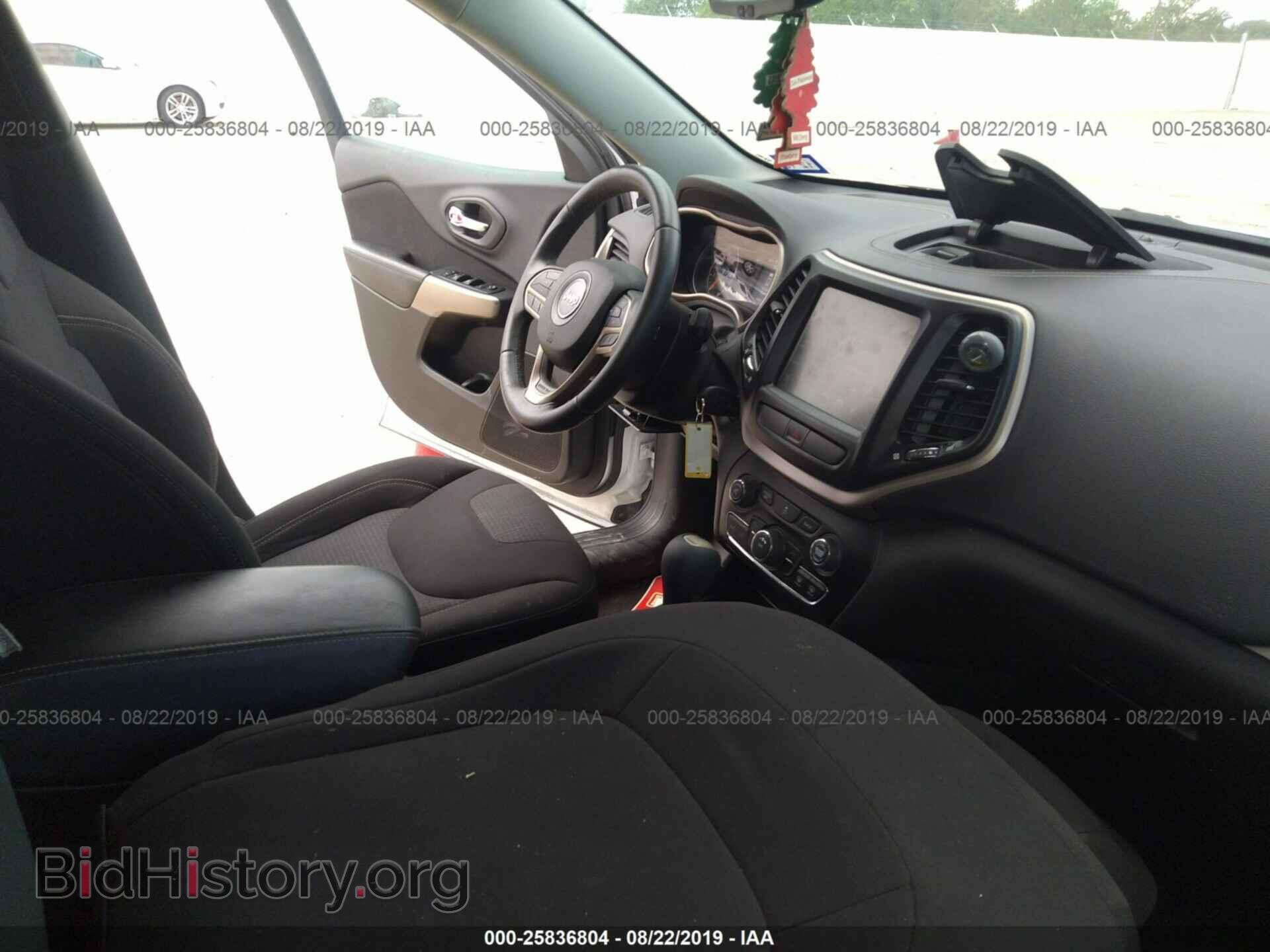2017 JEEP CHEROKEE - VIN: 1C4PJLCB4HD233622 - Фото 5