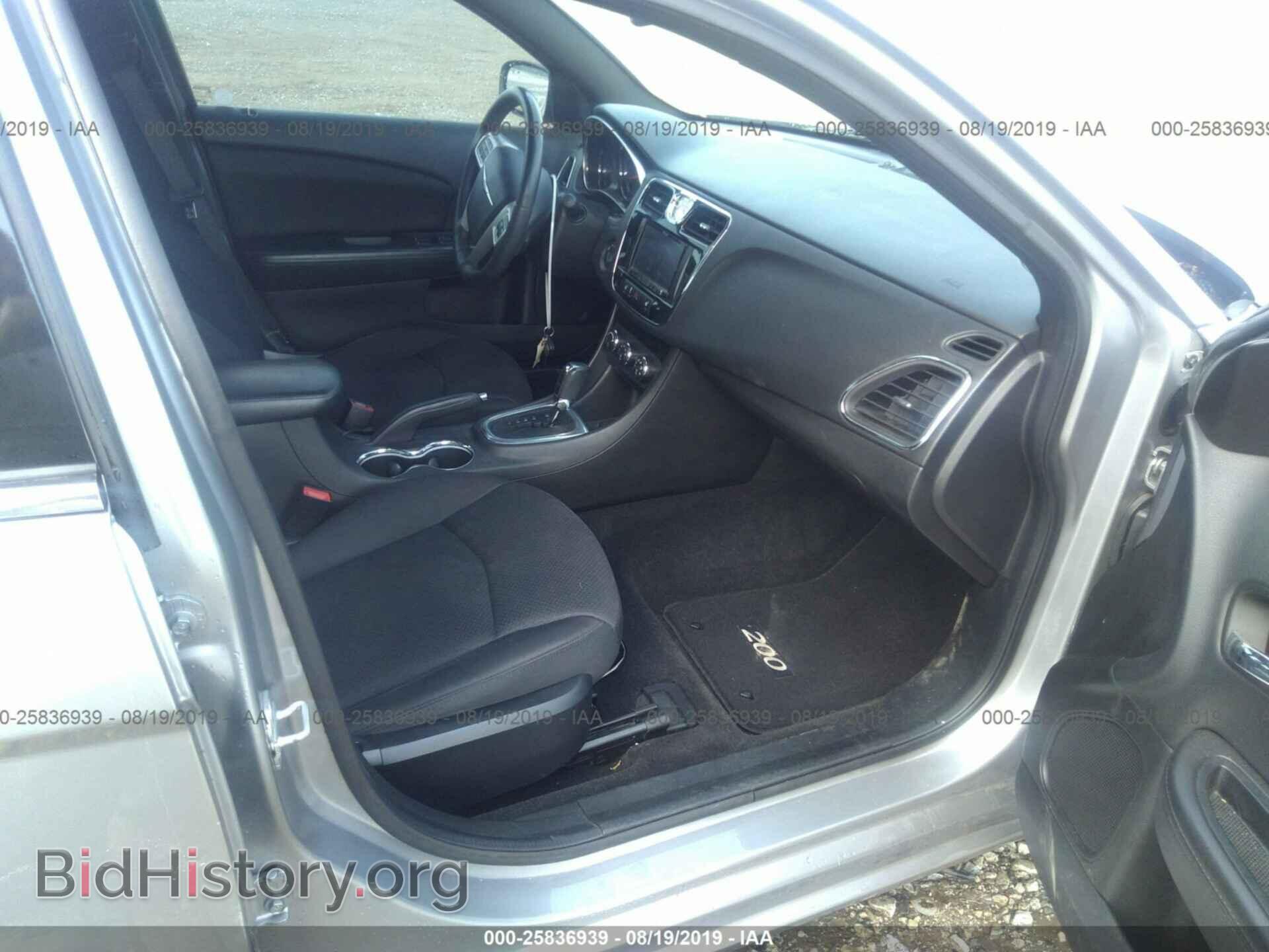 2013 CHRYSLER 200 - VIN: 1C3CCBBG3DN766389 - Фото 5