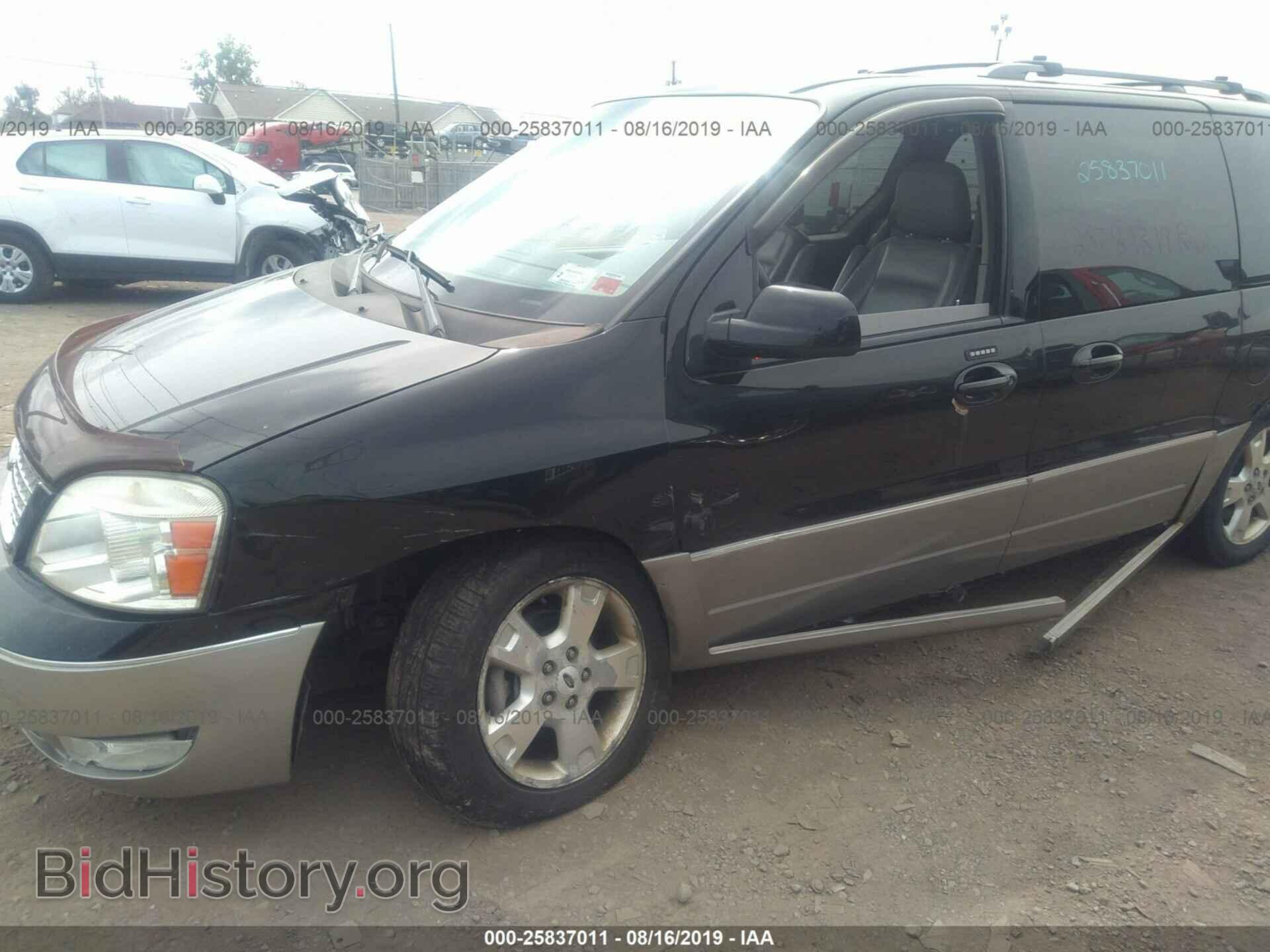 2004 FORD FREESTAR - VIN: 2FMDA58244BA86608 - Photo 6