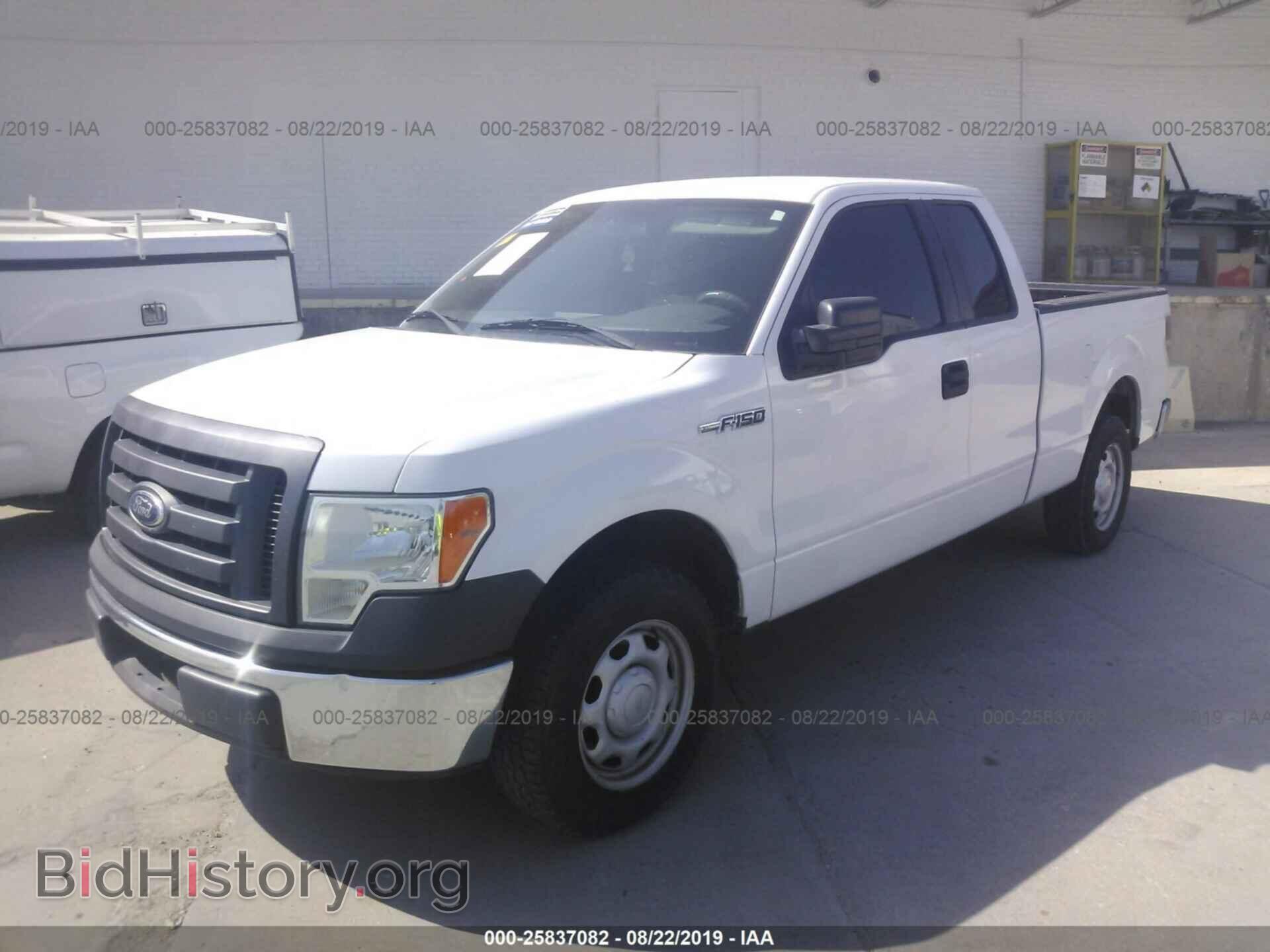 2011 FORD F150 - VIN: 1FTFX1CF3BFD09702 - Фото 2