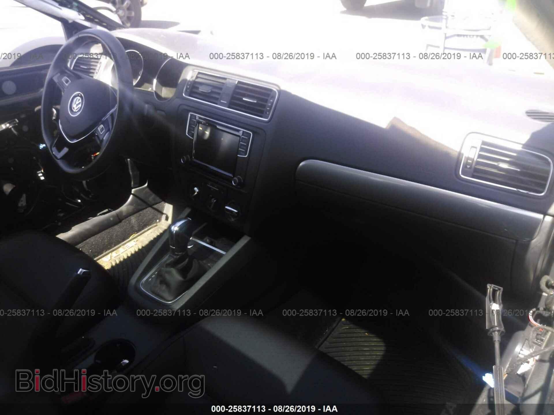 2017 VOLKSWAGEN JETTA - VIN: 3VWDB7AJ4HM207251 - Фото 5