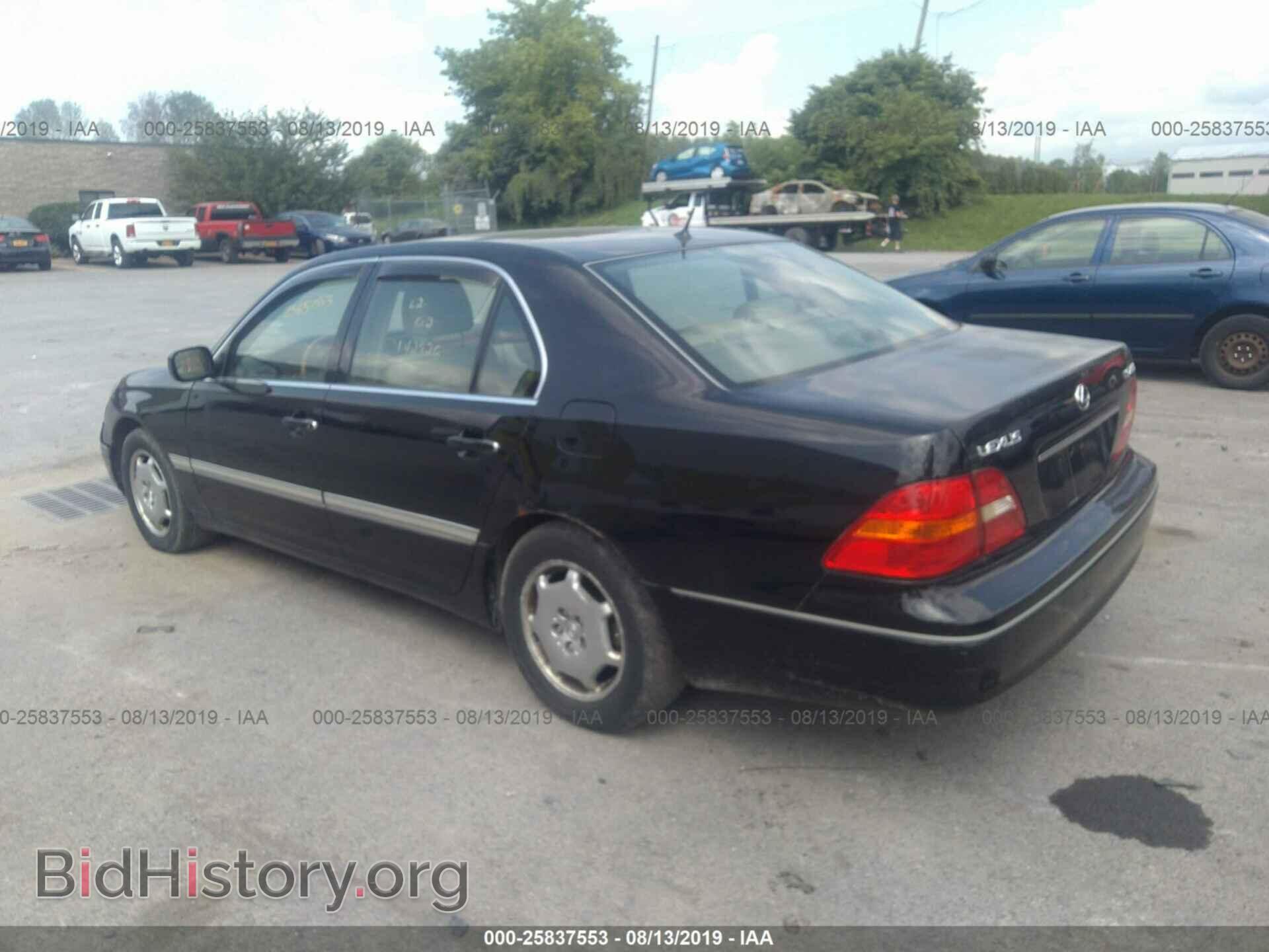 2002 LEXUS LS - VIN: JTHBN30F920069917 - Фото 3