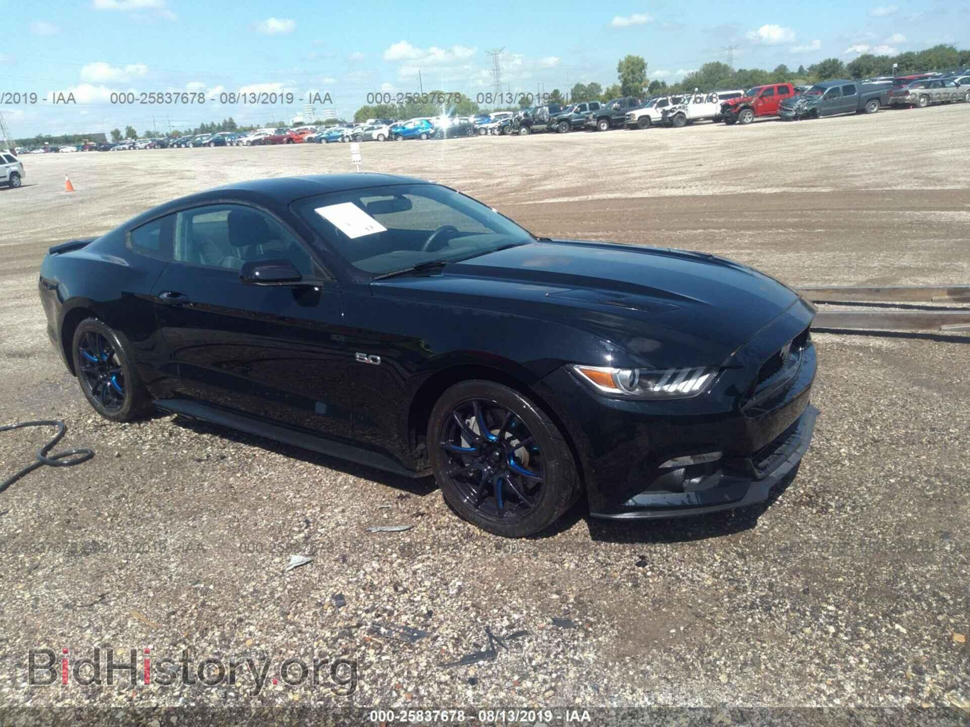Photo 1FA6P8CF8H5280582 - FORD MUSTANG 2017