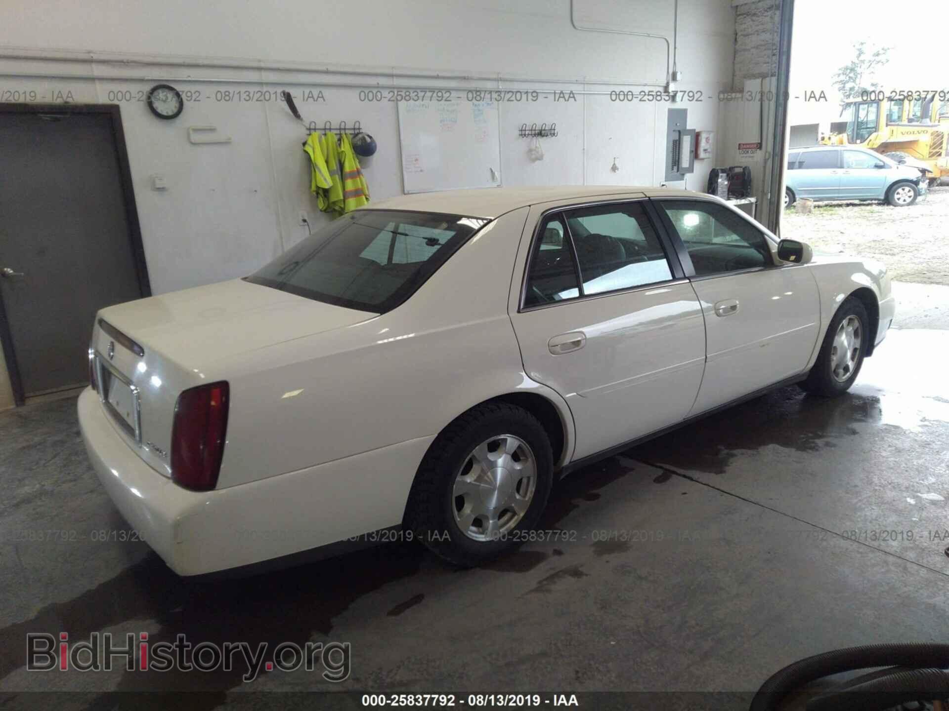 2001 CADILLAC DEVILLE - VIN: 1G6KD54Y01U239703 - Photo 4