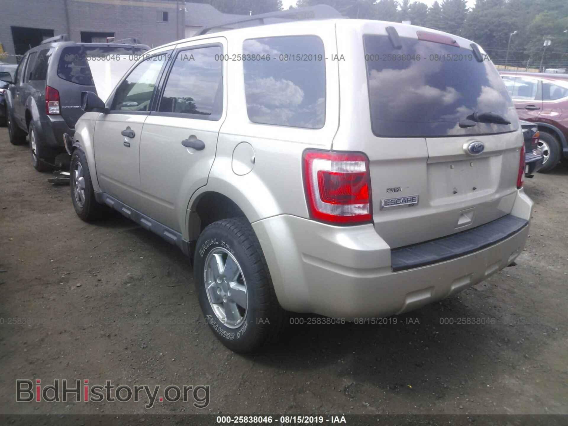 2012 FORD ESCAPE - VIN: 1FMCU0D77CKB60454 - Photo 3