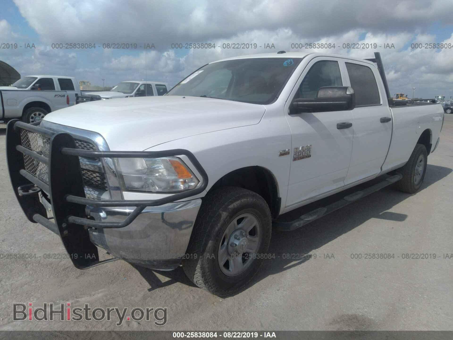 2014 RAM 2500 - VIN: 3C6TR5HT8EG266651 - Photo 2
