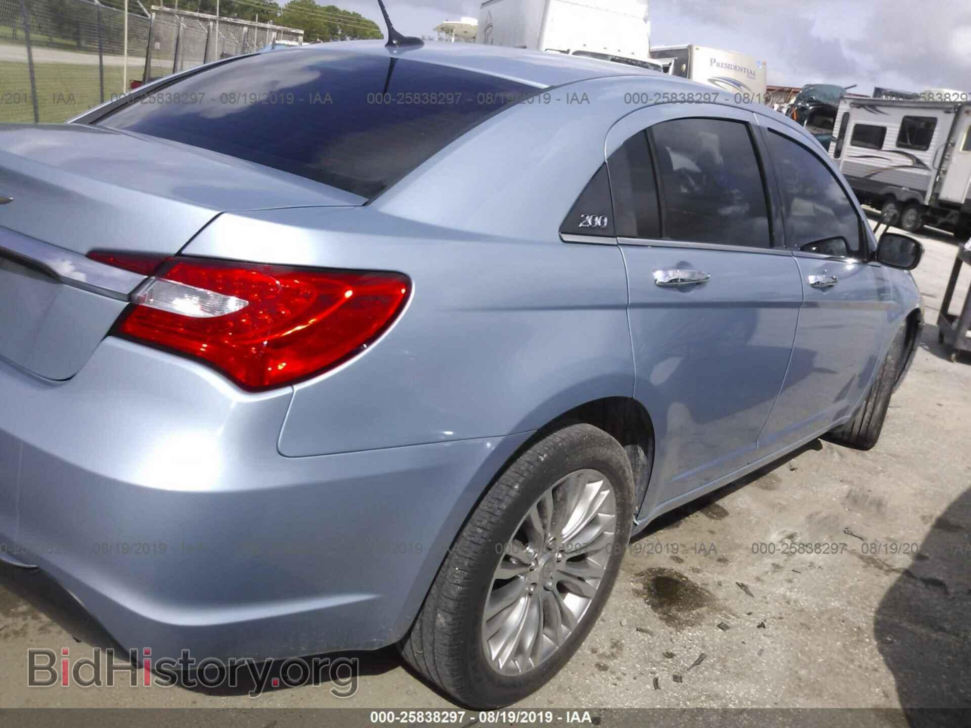 2012 CHRYSLER 200 - VIN: 1C3CCBCB6CN299065 - Фото 4