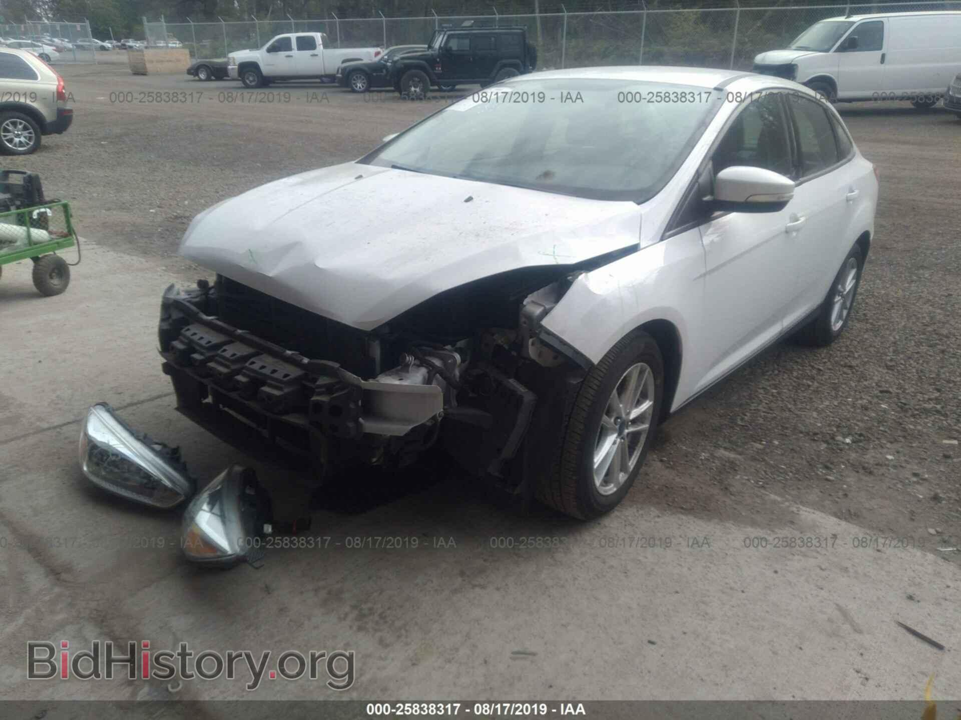 2015 FORD FOCUS - VIN: 1FADP3F2XFL262872 - Photo 2