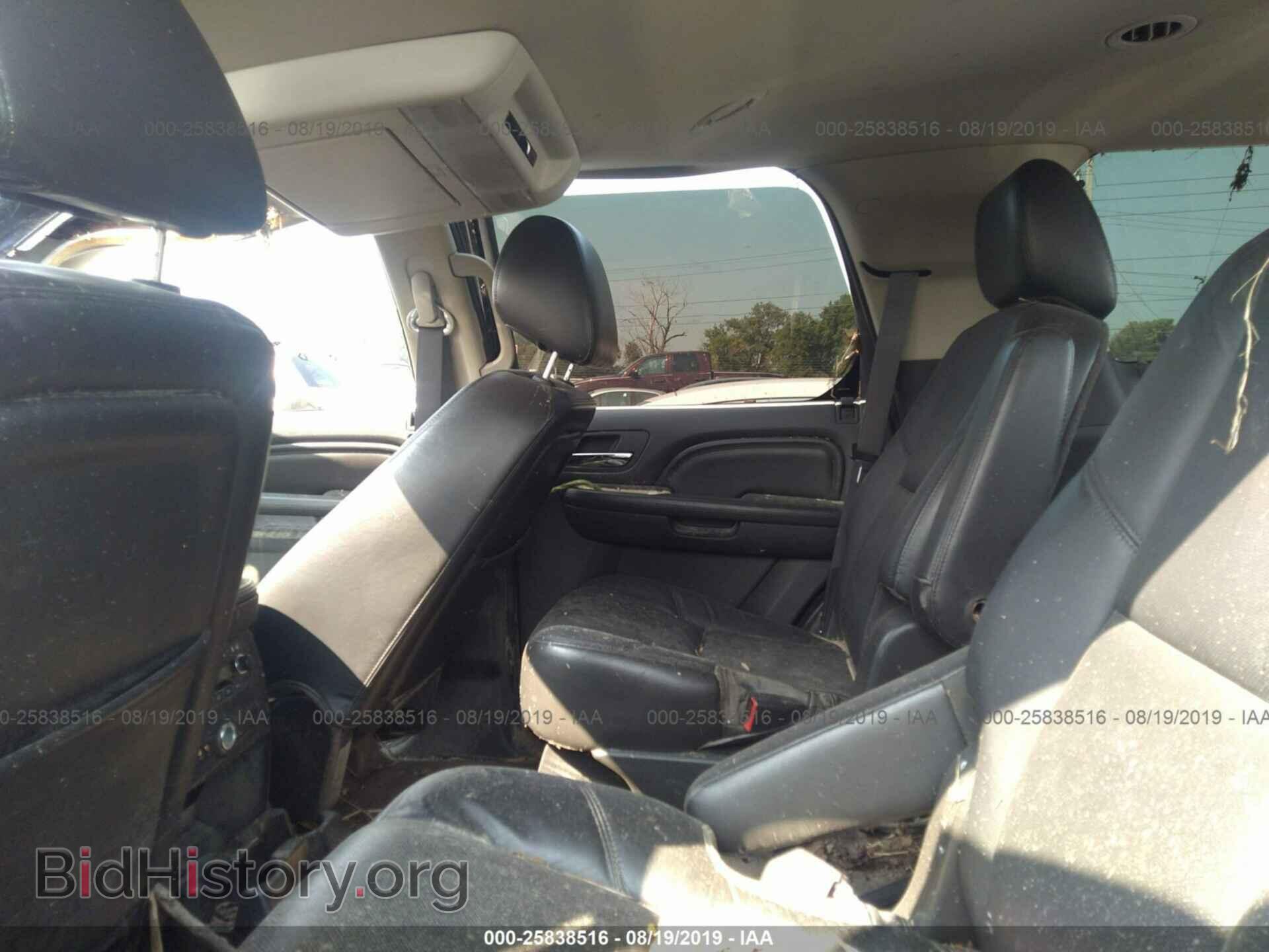 2011 CADILLAC ESCALADE - VIN: 1GYS4CEF6BR191220 - Фото 8