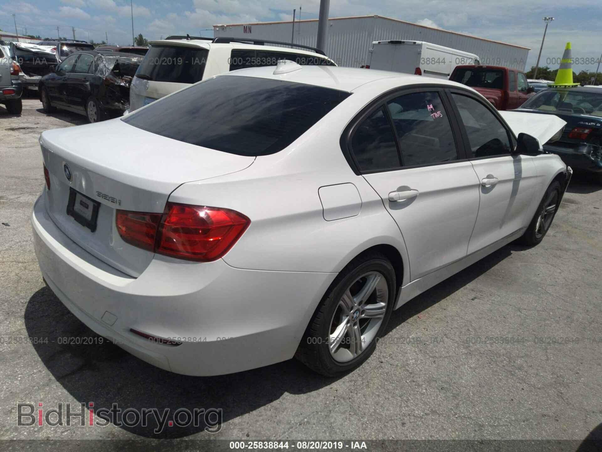 2012 BMW 328 - VIN: WBA3A5C5XCF348367 - Фото 4