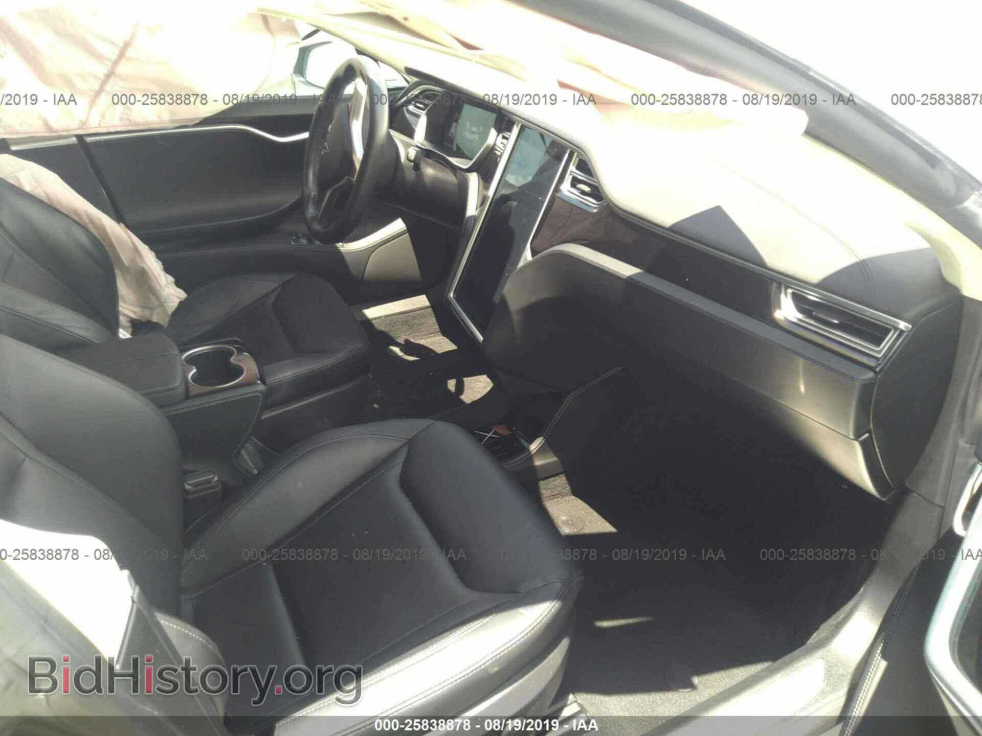 2016 TESLA MODEL S - VIN: 5YJSA1E16GF122287 - Фото 5