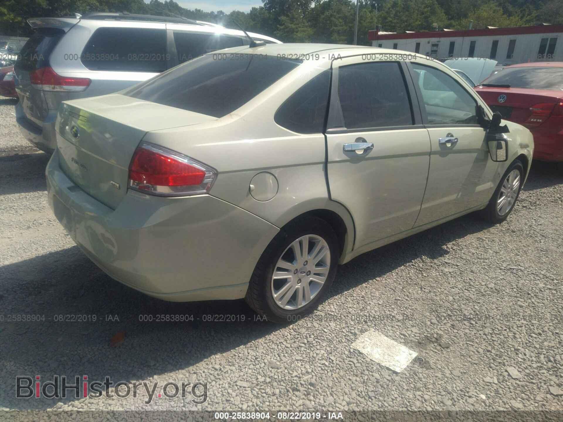 2011 FORD FOCUS - VIN: 1FAHP3HN2BW173346 - Photo 4
